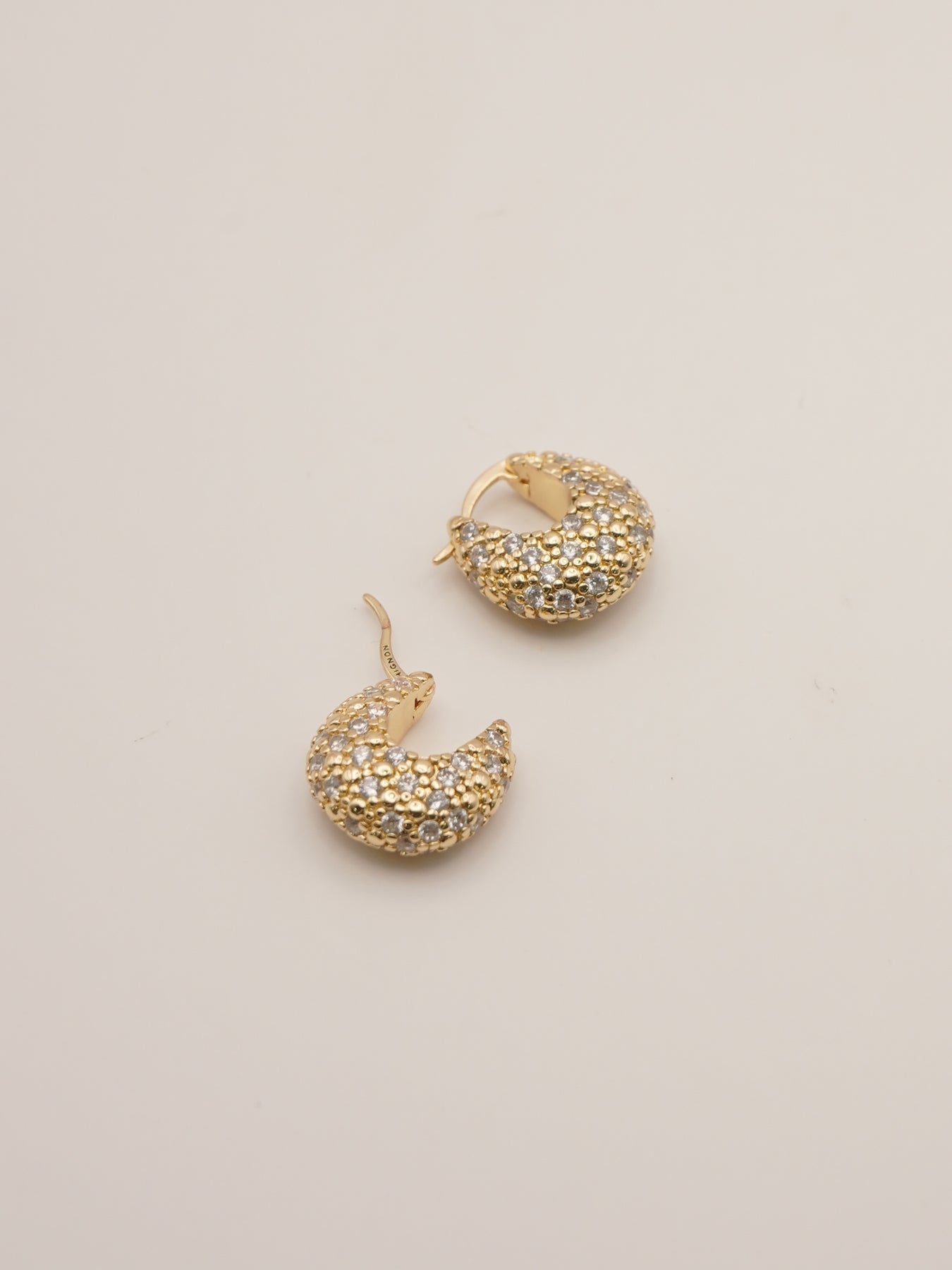 【予約販売】CHIGNON ドロップパヴェワンタッチピアス 0056-515SH
