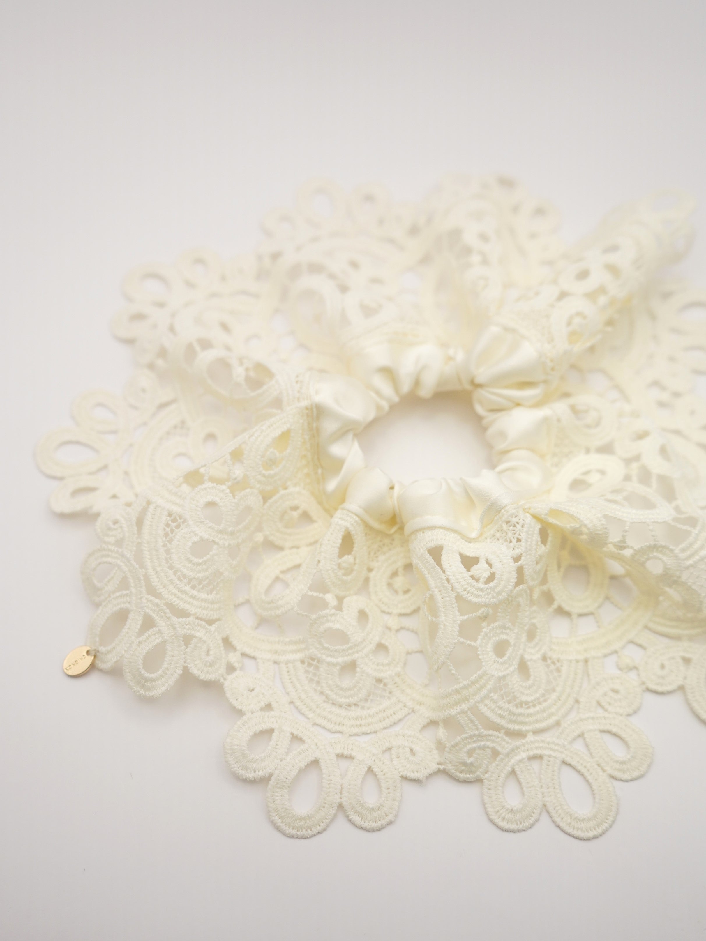 【予約販売】CHIGNON スカラップレースシュシュ 0061-120SH