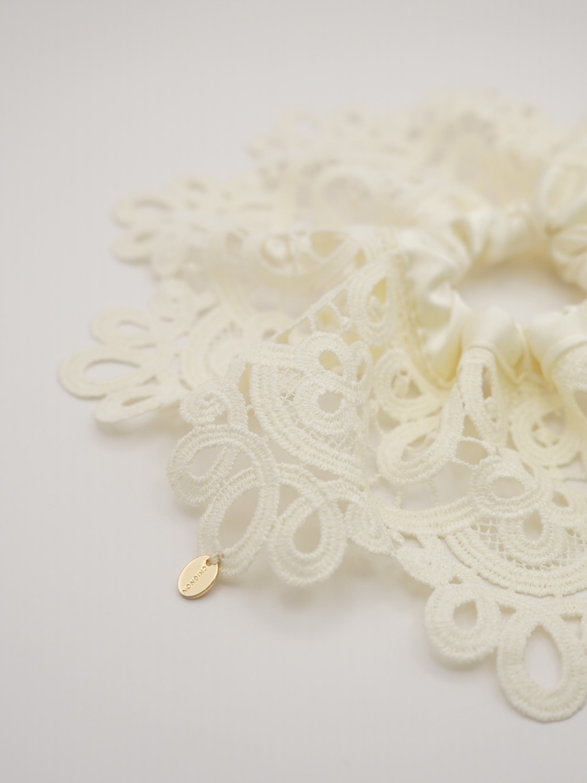 【予約販売】CHIGNON スカラップレースシュシュ 0061-120SH