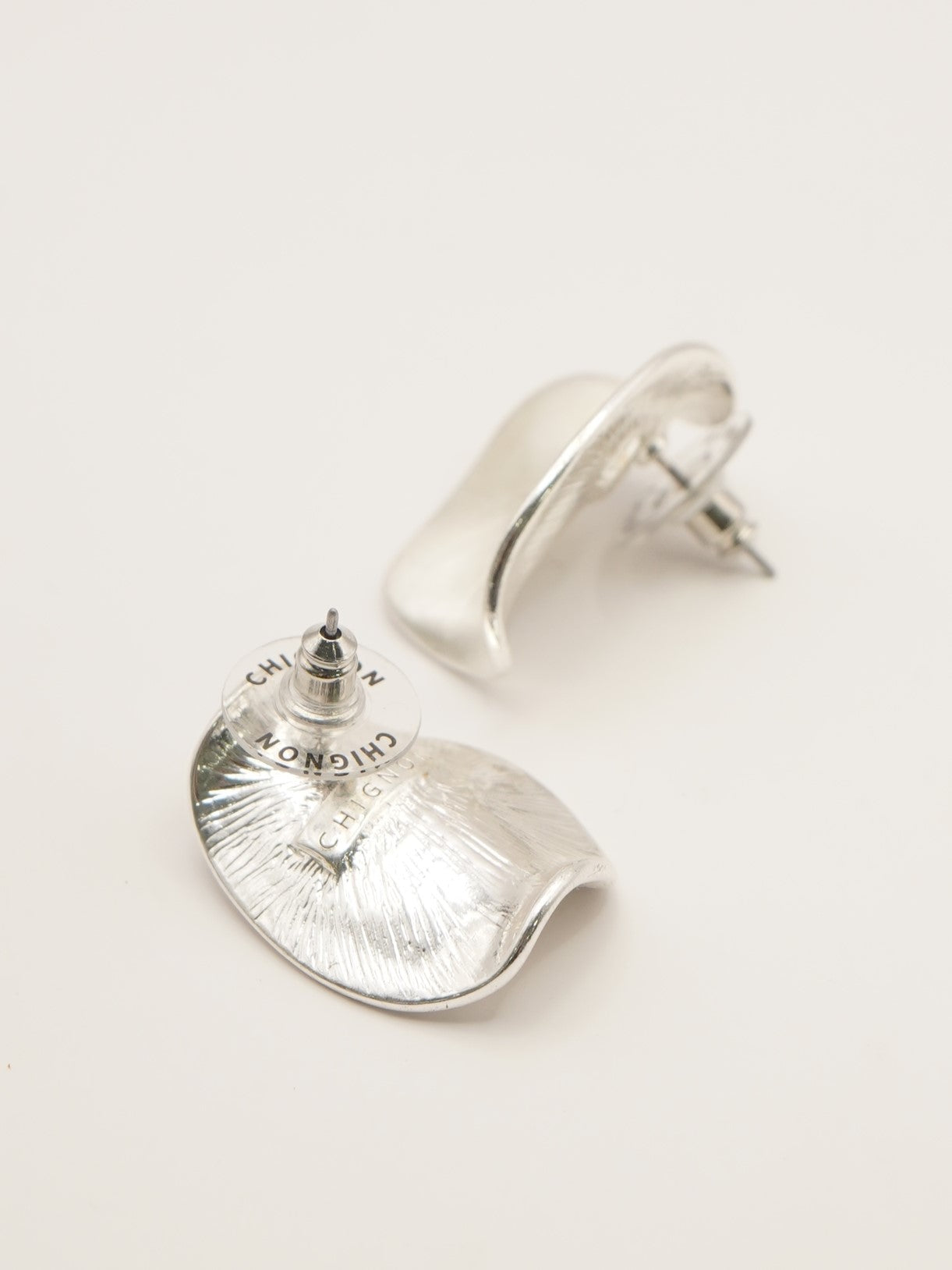 【予約販売】CHIGNON ヘアラインニュアンスピアス 0061-122RT