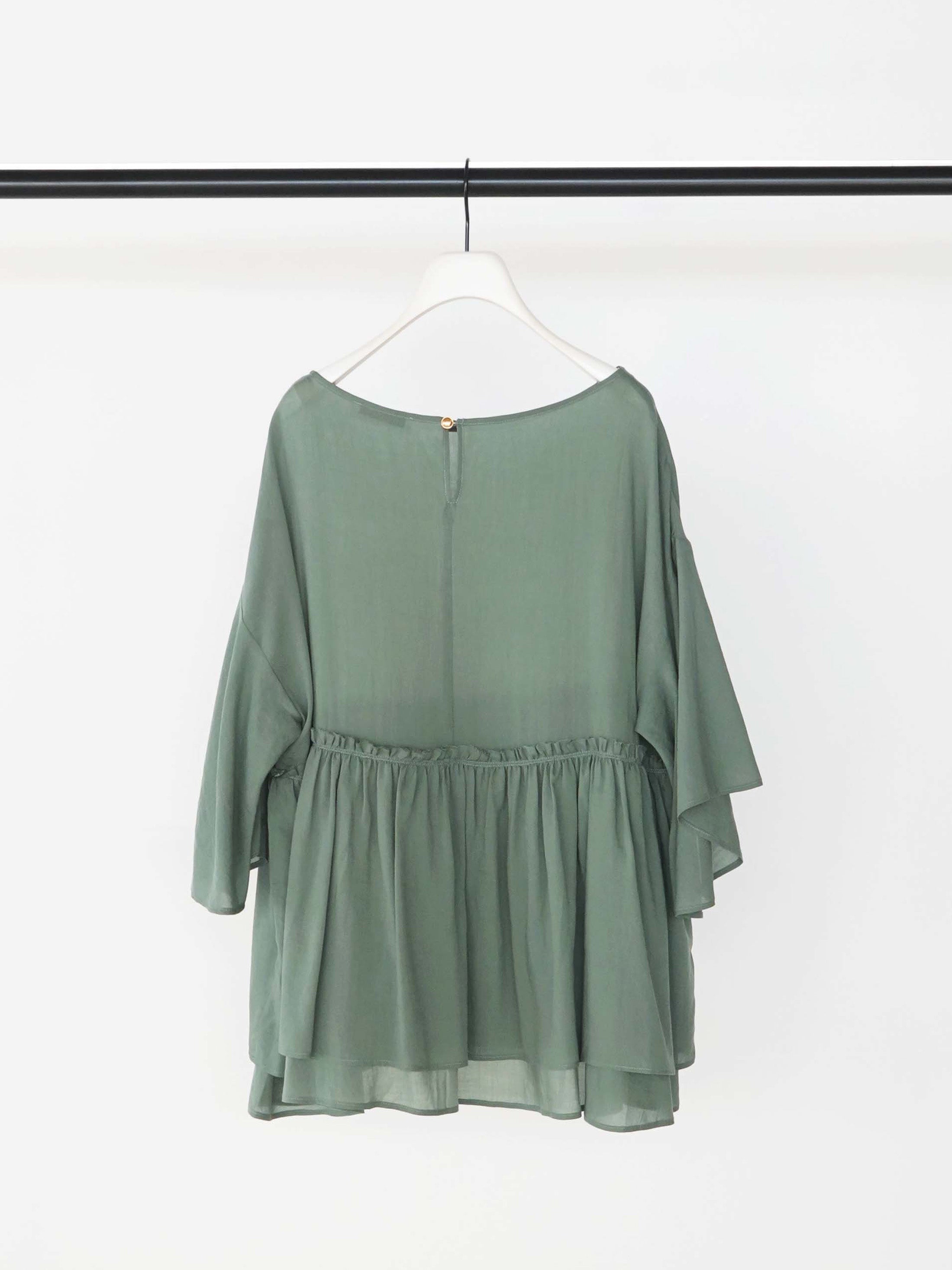 【予約販売】CHIGNON ダブルギャザオーバーBL 1262-317KK