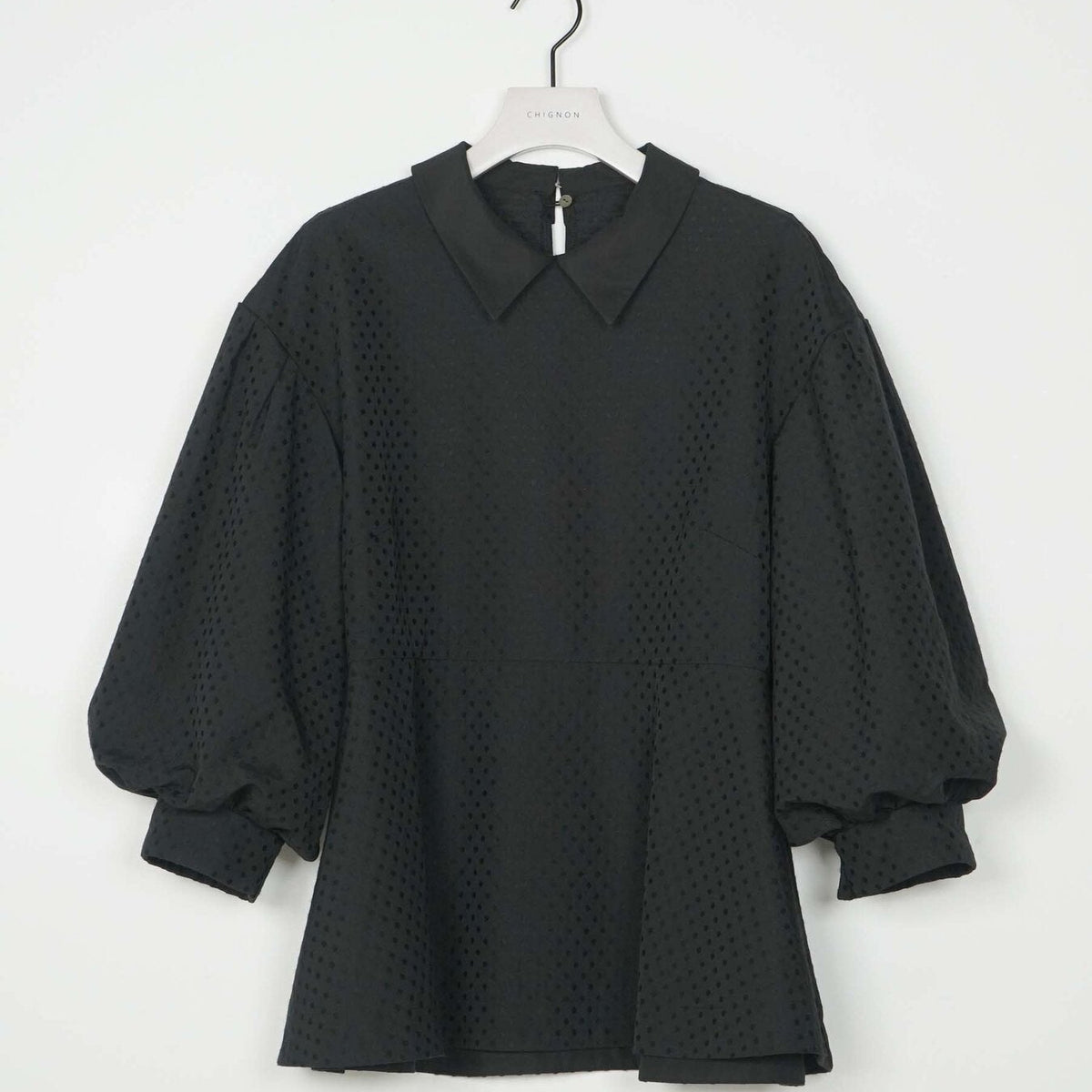 【予約販売】CHIGNON ドットジャカードペプラムPO 1266-611BZ