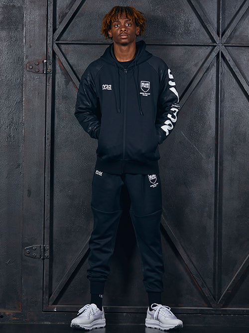 SY32 DOUBLE KNIT EMBOSS CAMO SHIELD LOGO ZIP HOODIE No.13509