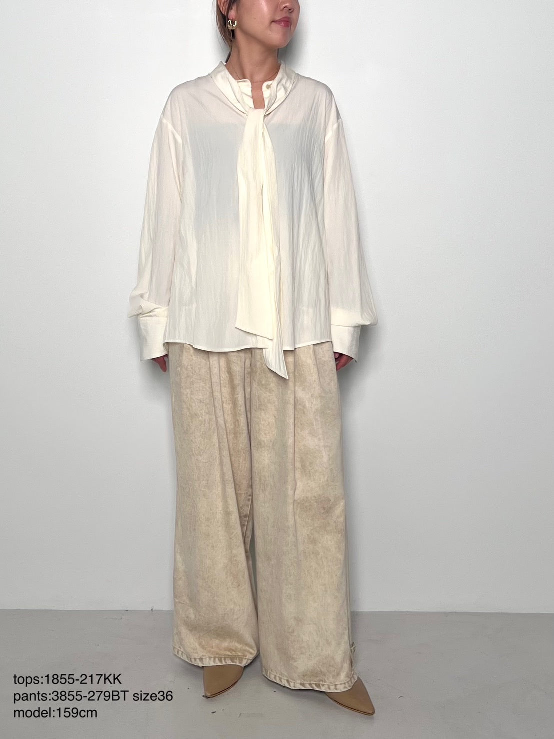 CHIGNON ボウタイカラーSH 1855-217KK