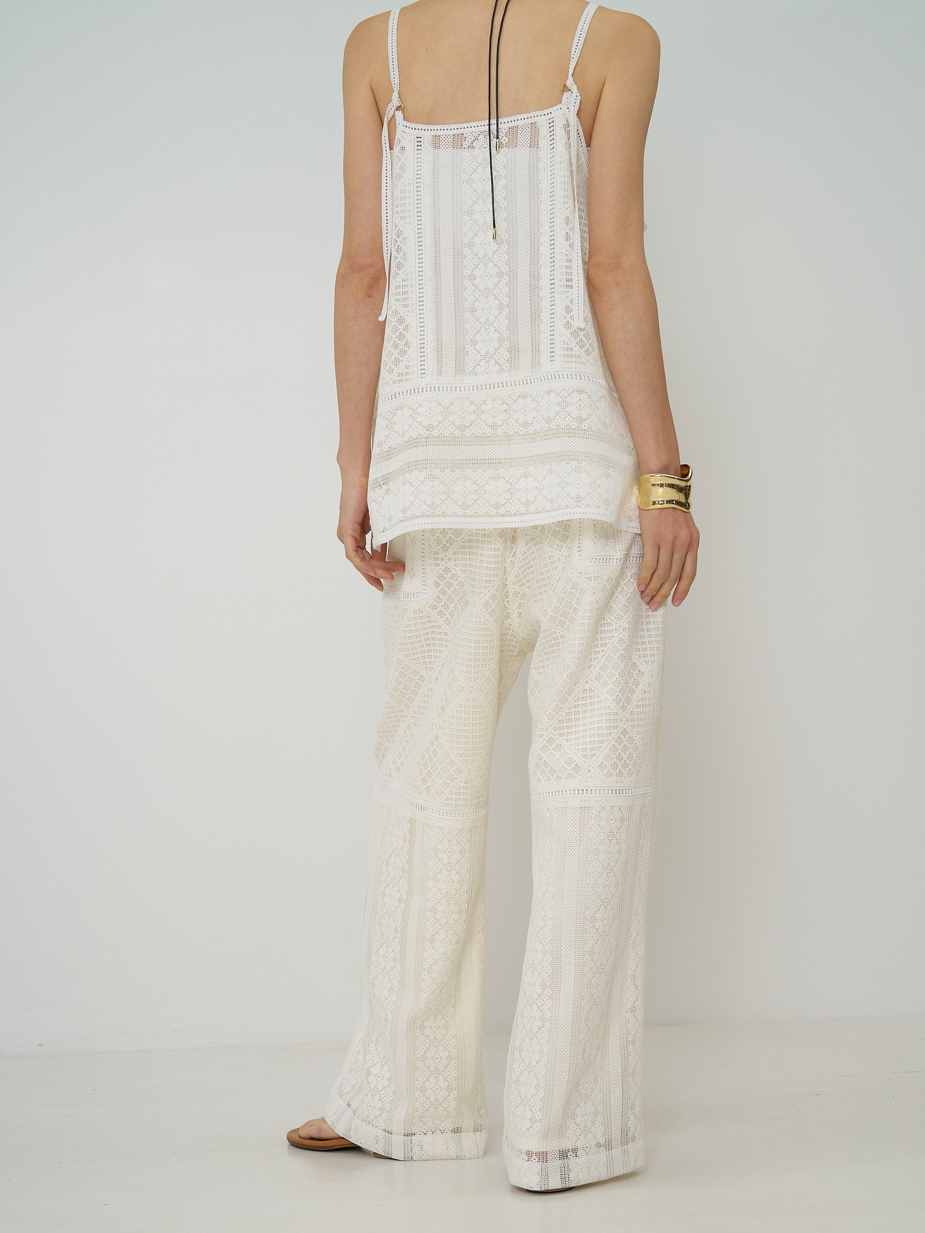 【予約販売】CHIGNON パッチワークレースキャミソール 1861-050BZ