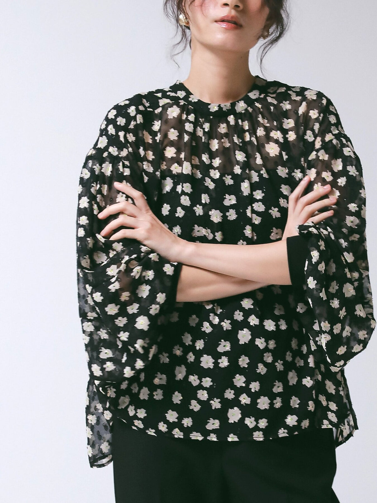 【予約販売】CHIGNON シアーフラワーボリュームBL 1866-617MK