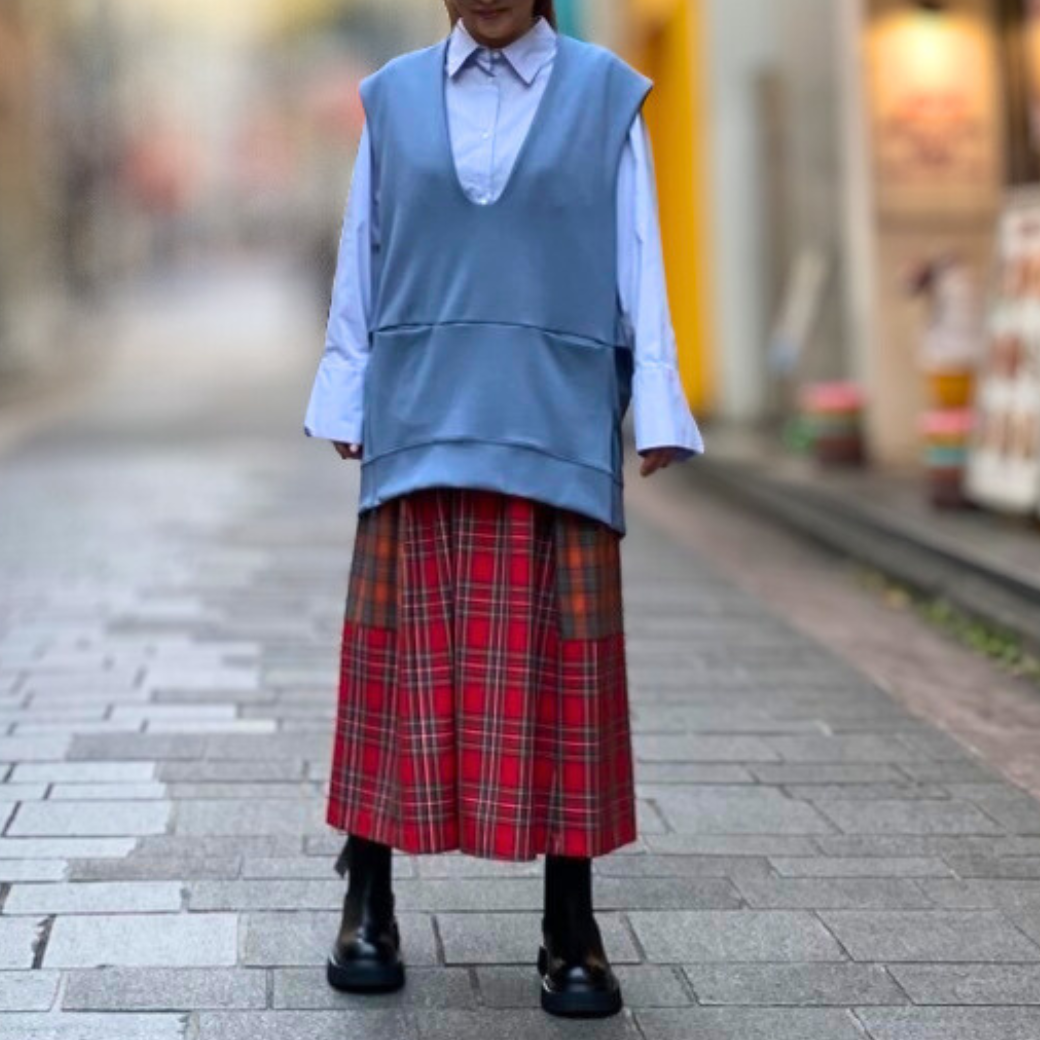 CHIGNON ダンボールVネックベスト 4754-049BZ