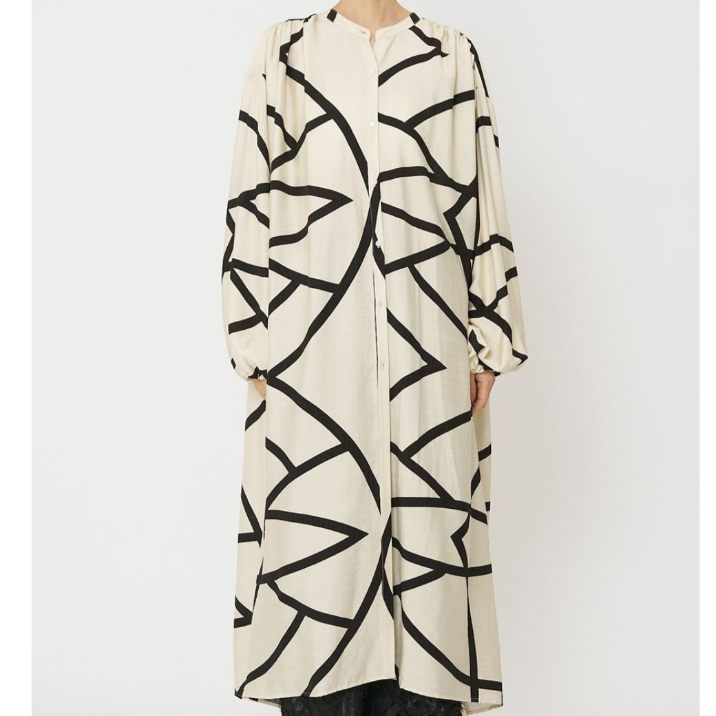 CHIGNON ラインプリントシャツOP 5961-019KK