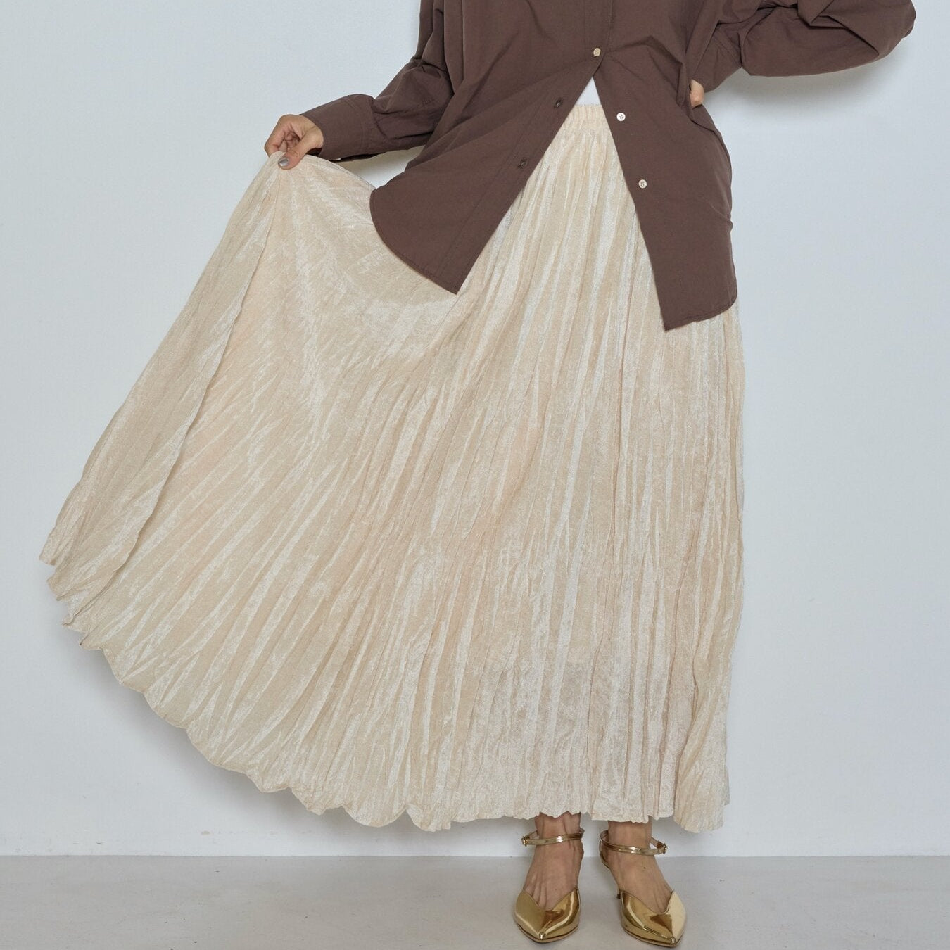 【予約販売】CHIGNON ベロアメッシュシャドウプリーツSK 2265-382NH