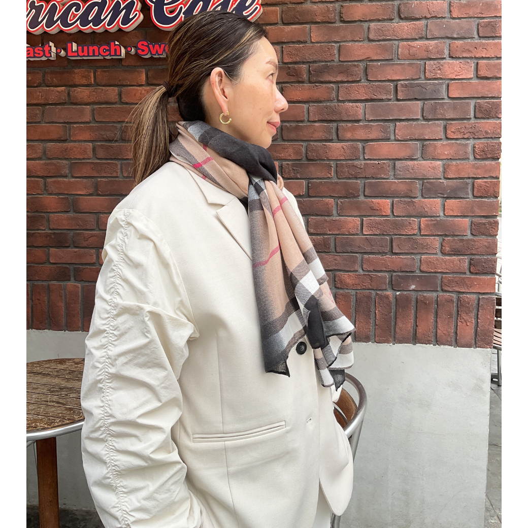 チェック柄ストール