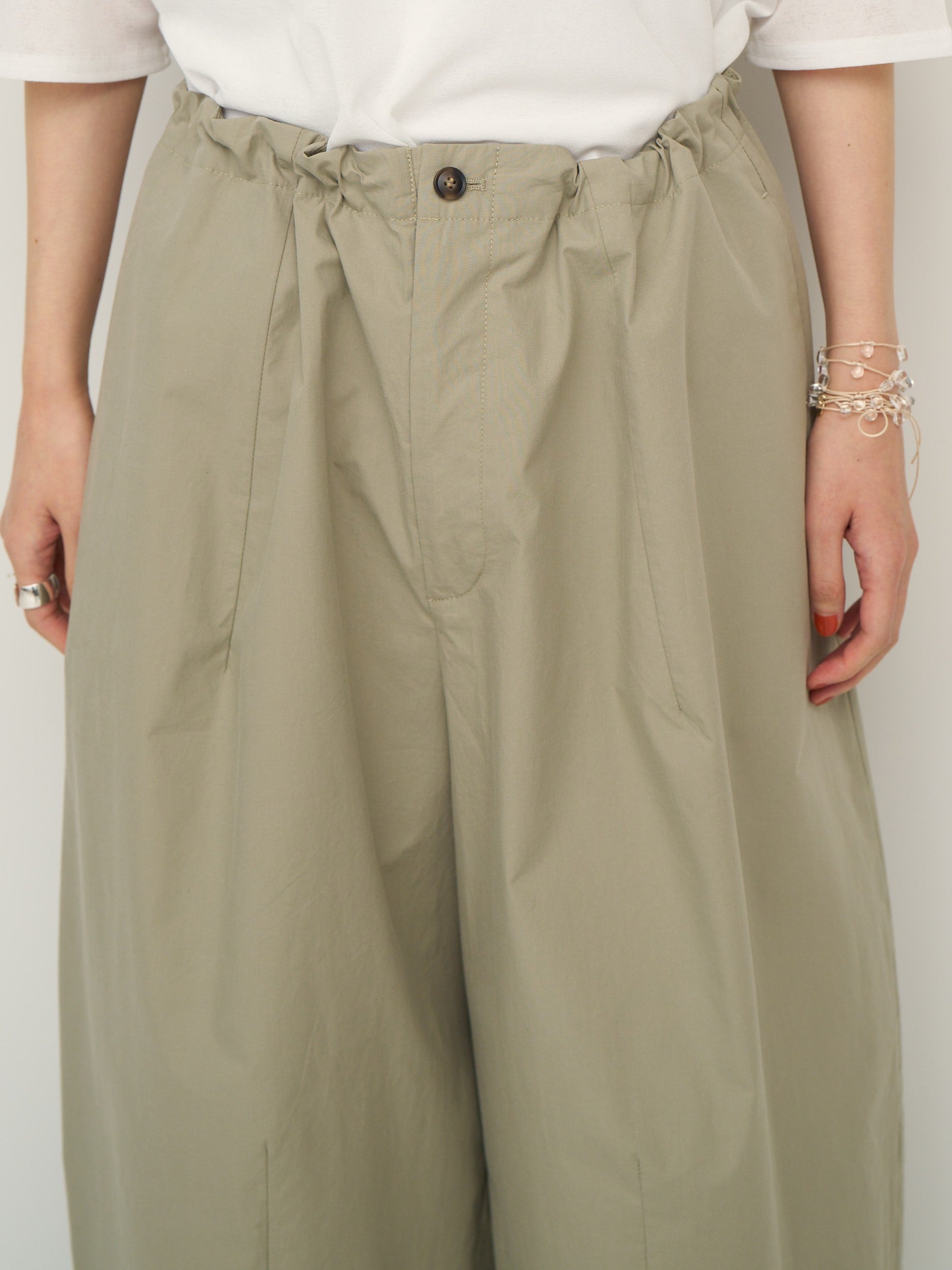 【予約販売】CHIGNON ウエストフリーコクーンPT 3562-338MK