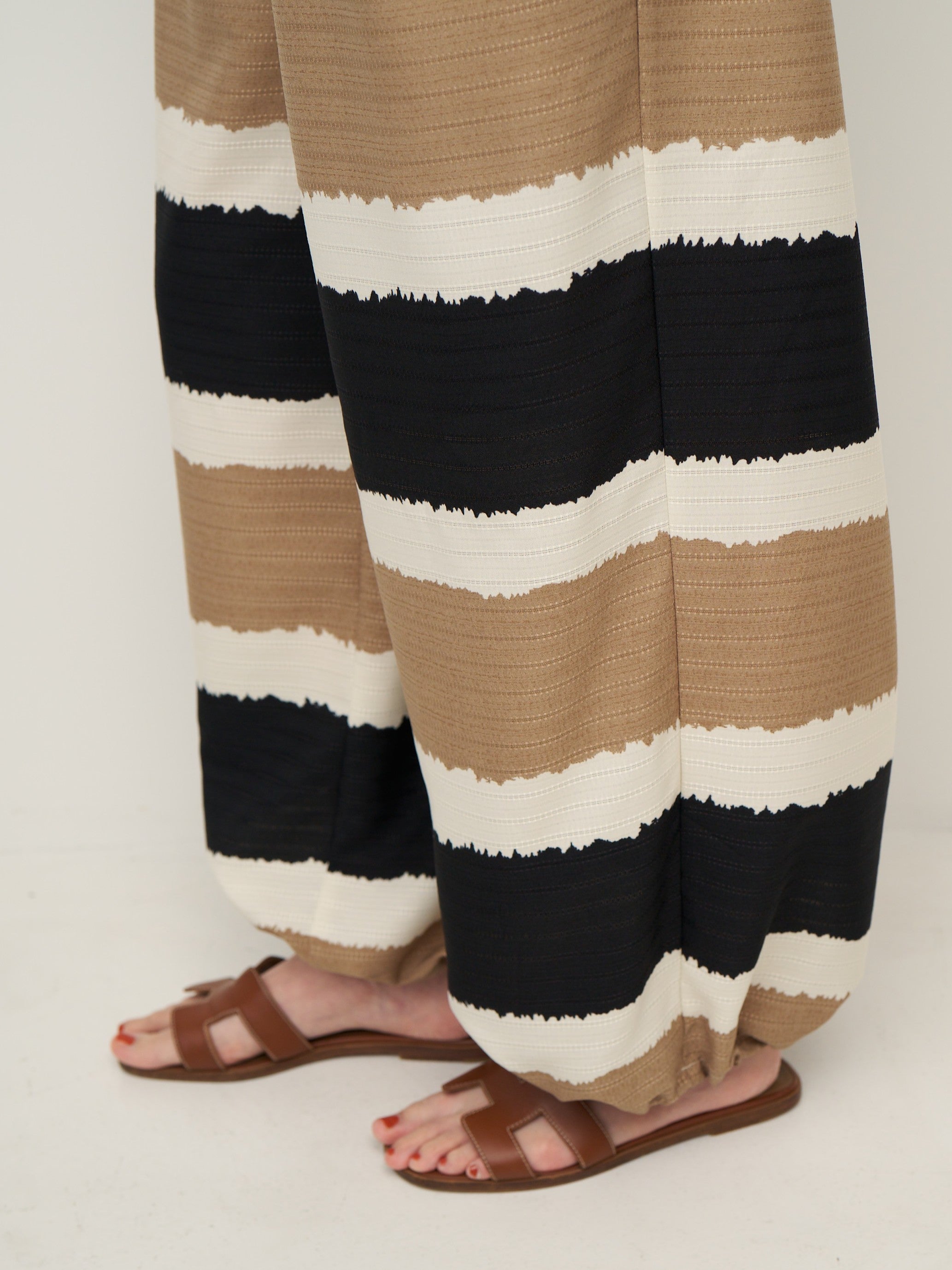 【予約販売】CHIGNON オリエンタルボーダーPT 3562-352BZ