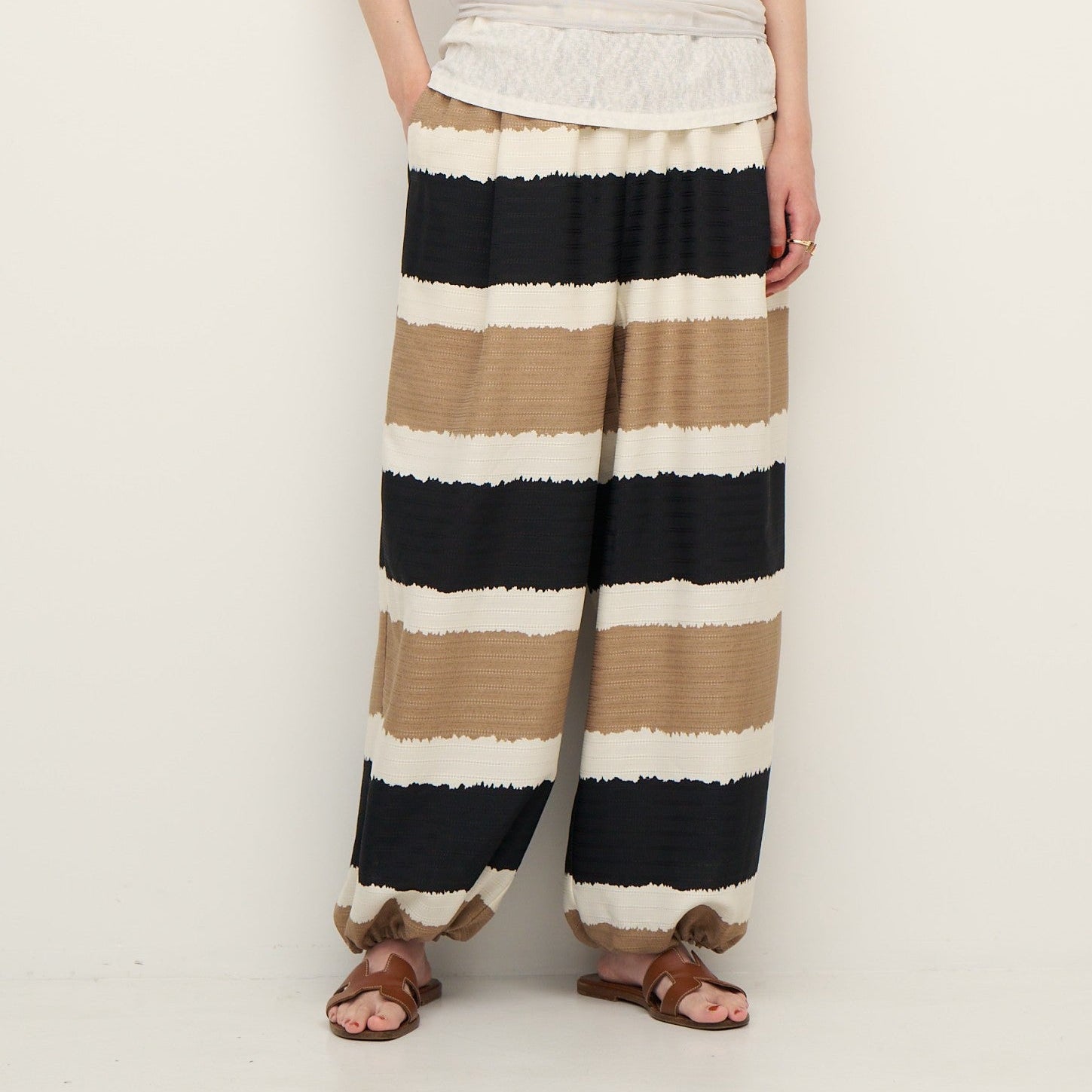 【予約販売】CHIGNON オリエンタルボーダーPT 3562-352BZ