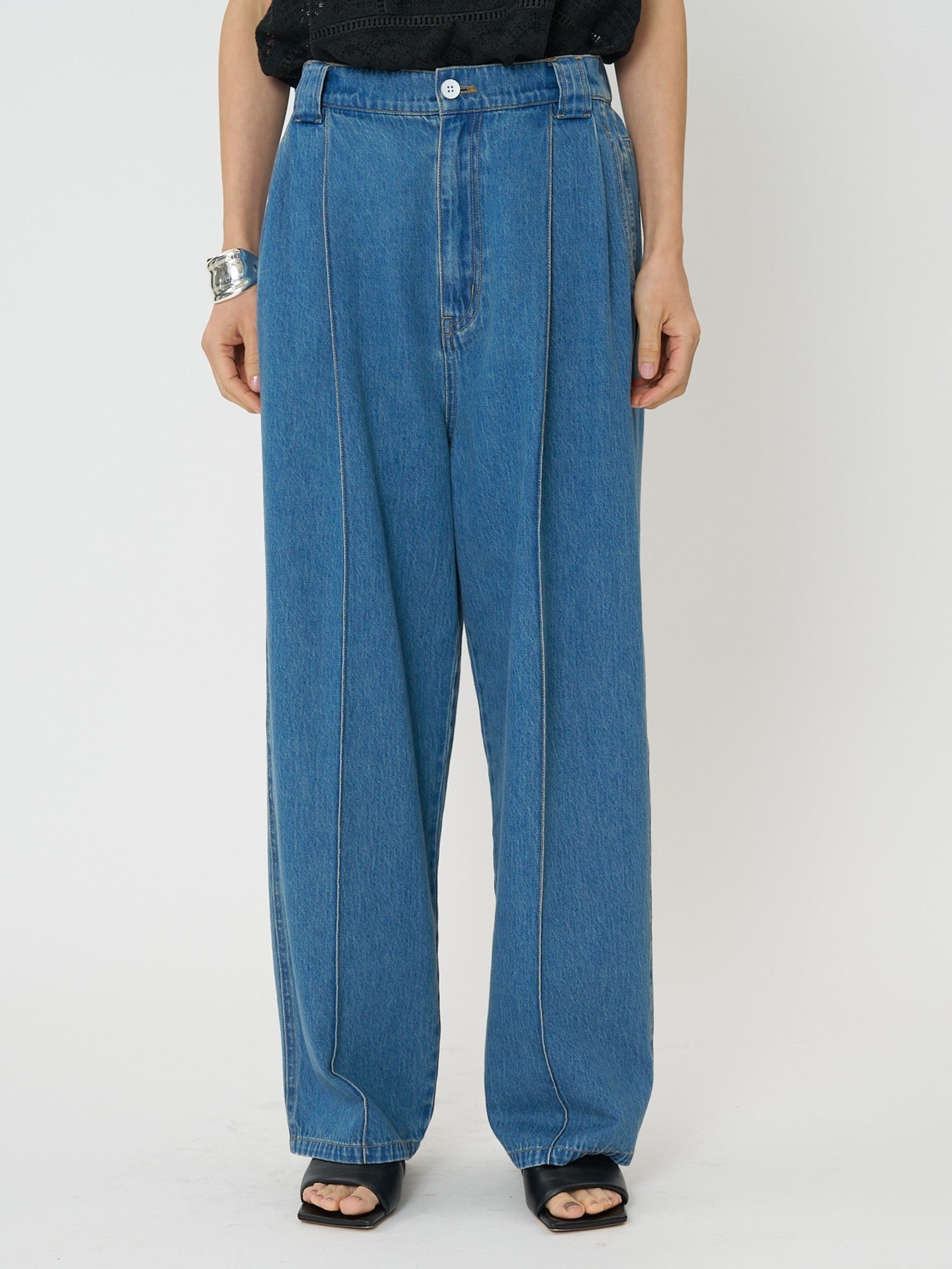 【予約販売】CHIGNON センターステッチデニムPT 3861-042BT