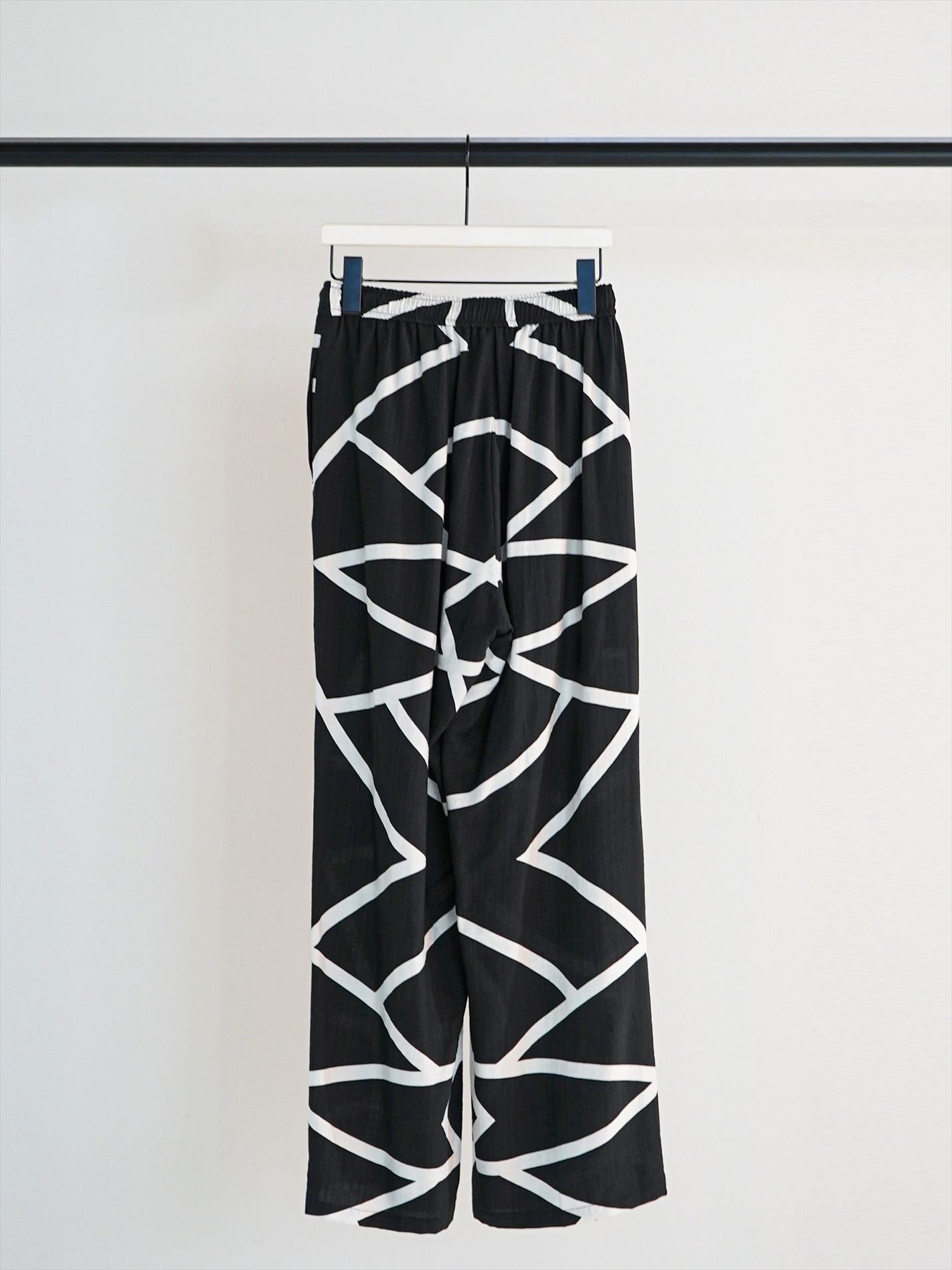 【予約販売】CHIGNON ラインプリントイージーPT 3961-018KK