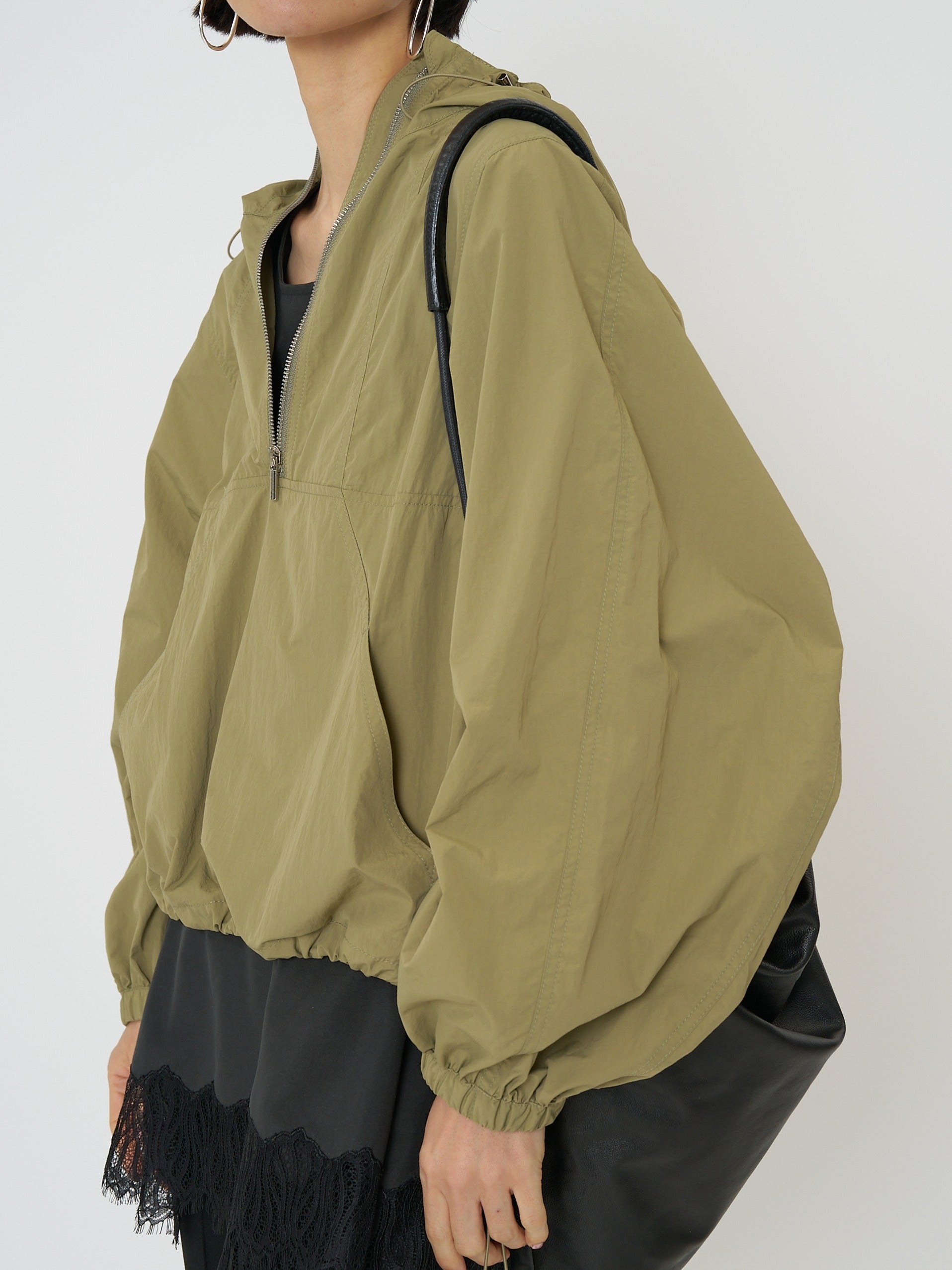 CHIGNON ドルマンスリーブアノラック 4261-031MK