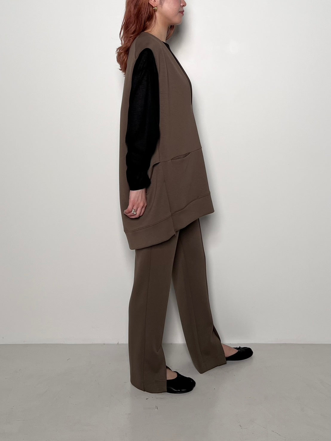 CHIGNON ダンボールVネックベスト 4754-049BZ