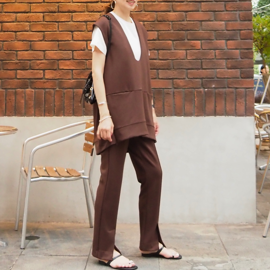 CHIGNON ダンボールVネックベスト 4754-049BZ