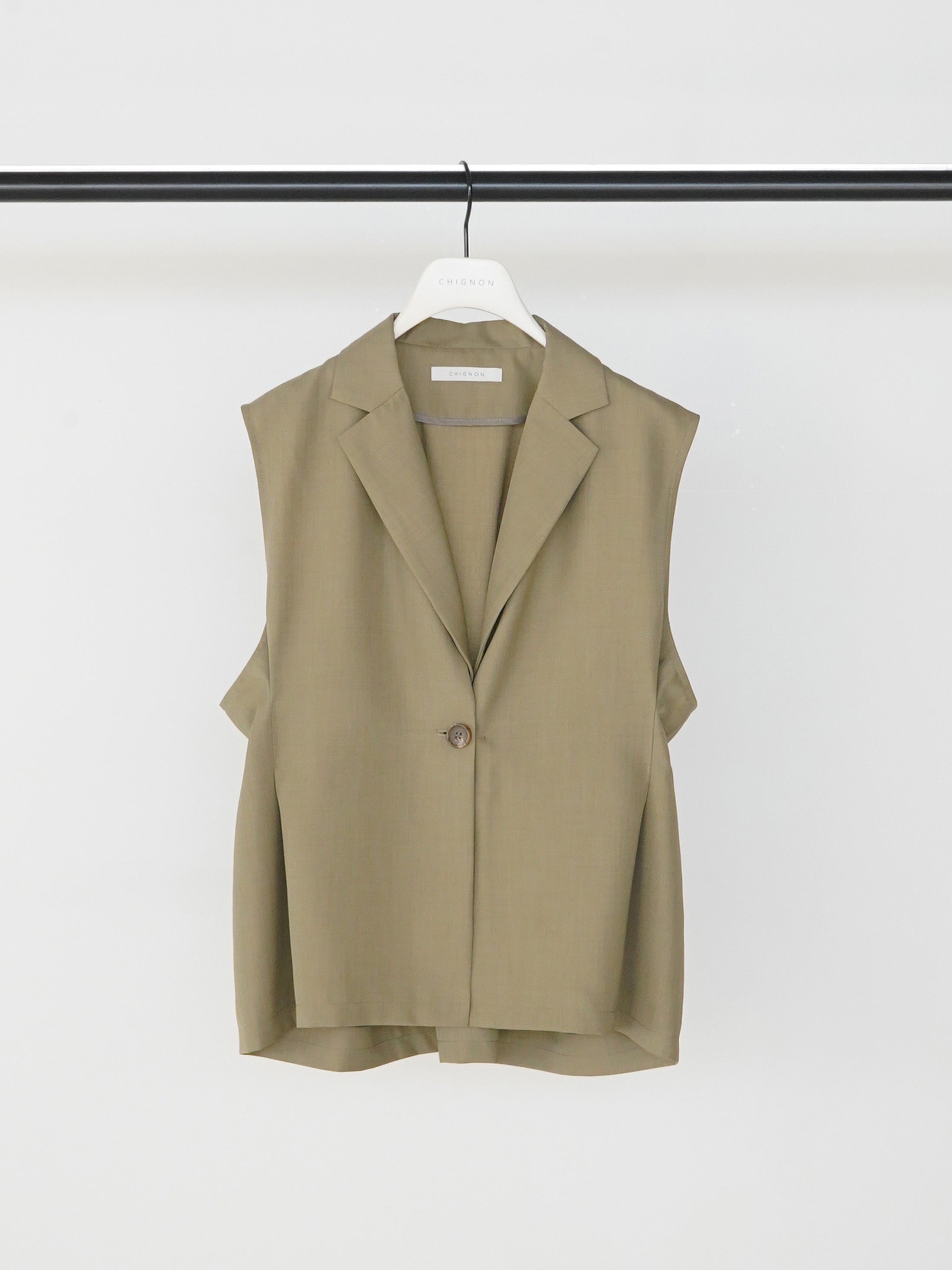 【予約販売】CHIGNON リネンライクペプラムジレ 4862-336MK