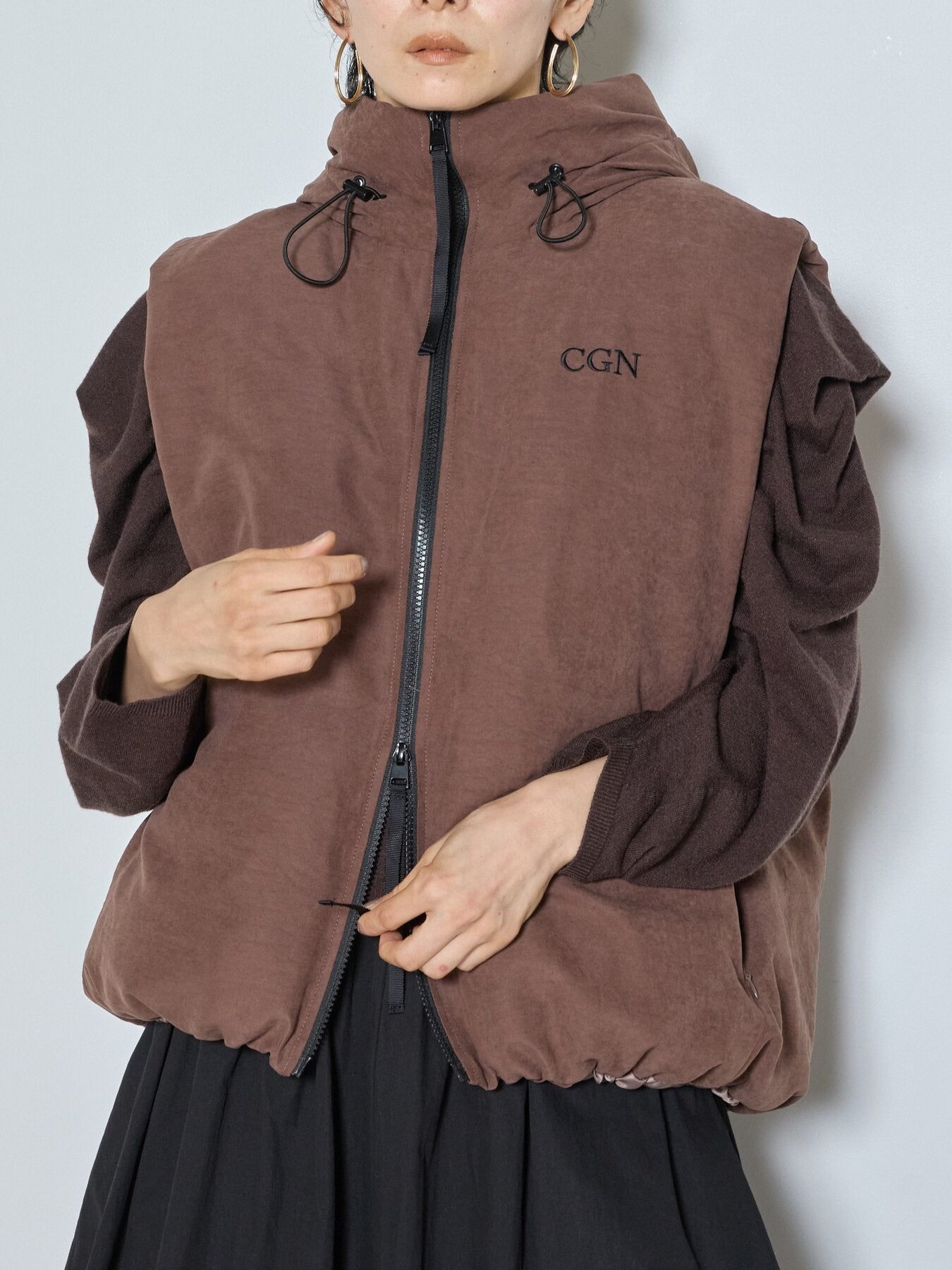 【予約販売】CHIGNON パフィロゴ刺繍ベスト 4865-340MK