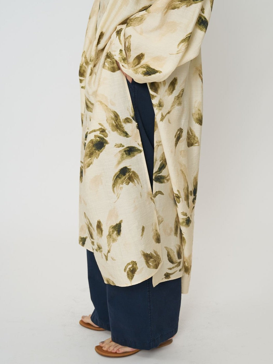 【予約販売】CHIGNON フラワープリントシャツOP 5961-021KK