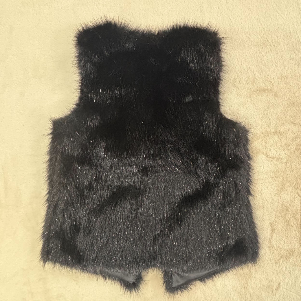 ラメ入りファーベスト