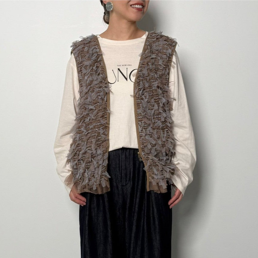 【予約販売】CHIGNON チュールレースドッキングベスト 8556-490NH