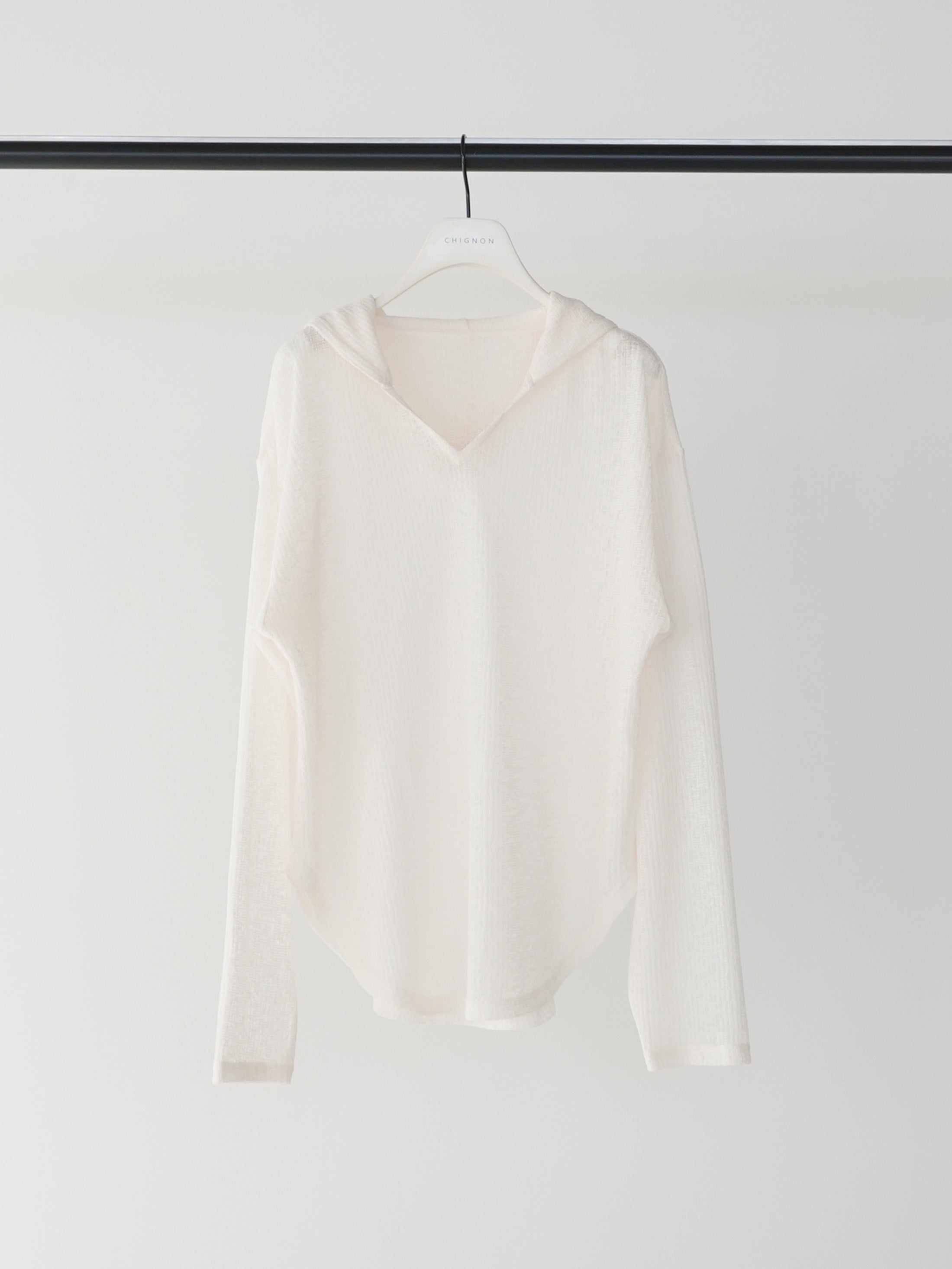 【予約販売】CHIGNON シアーフーディニットソー 8861-068GL