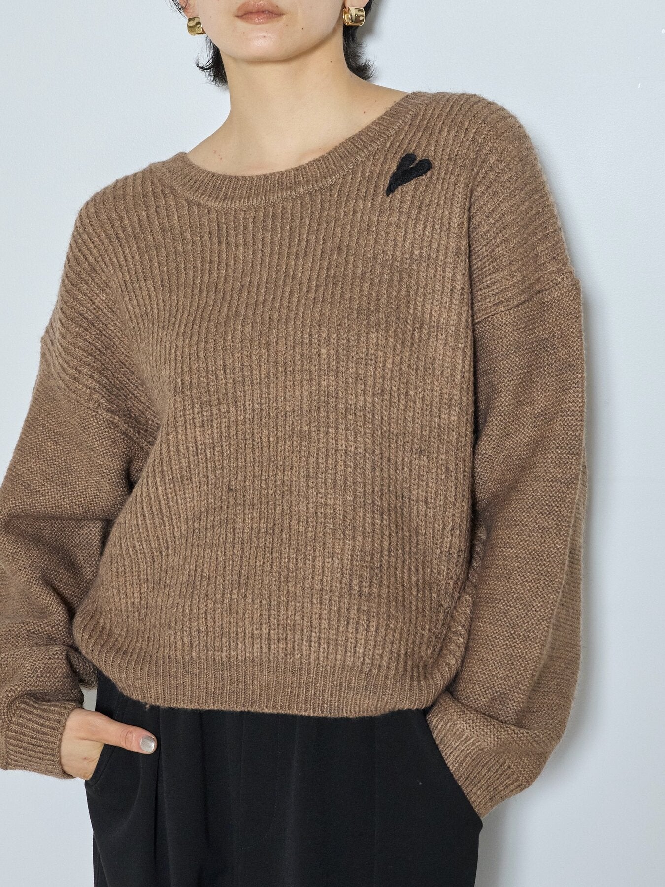 【予約販売】CHIGNON カタアゼチャームニットPO 9265-405DP