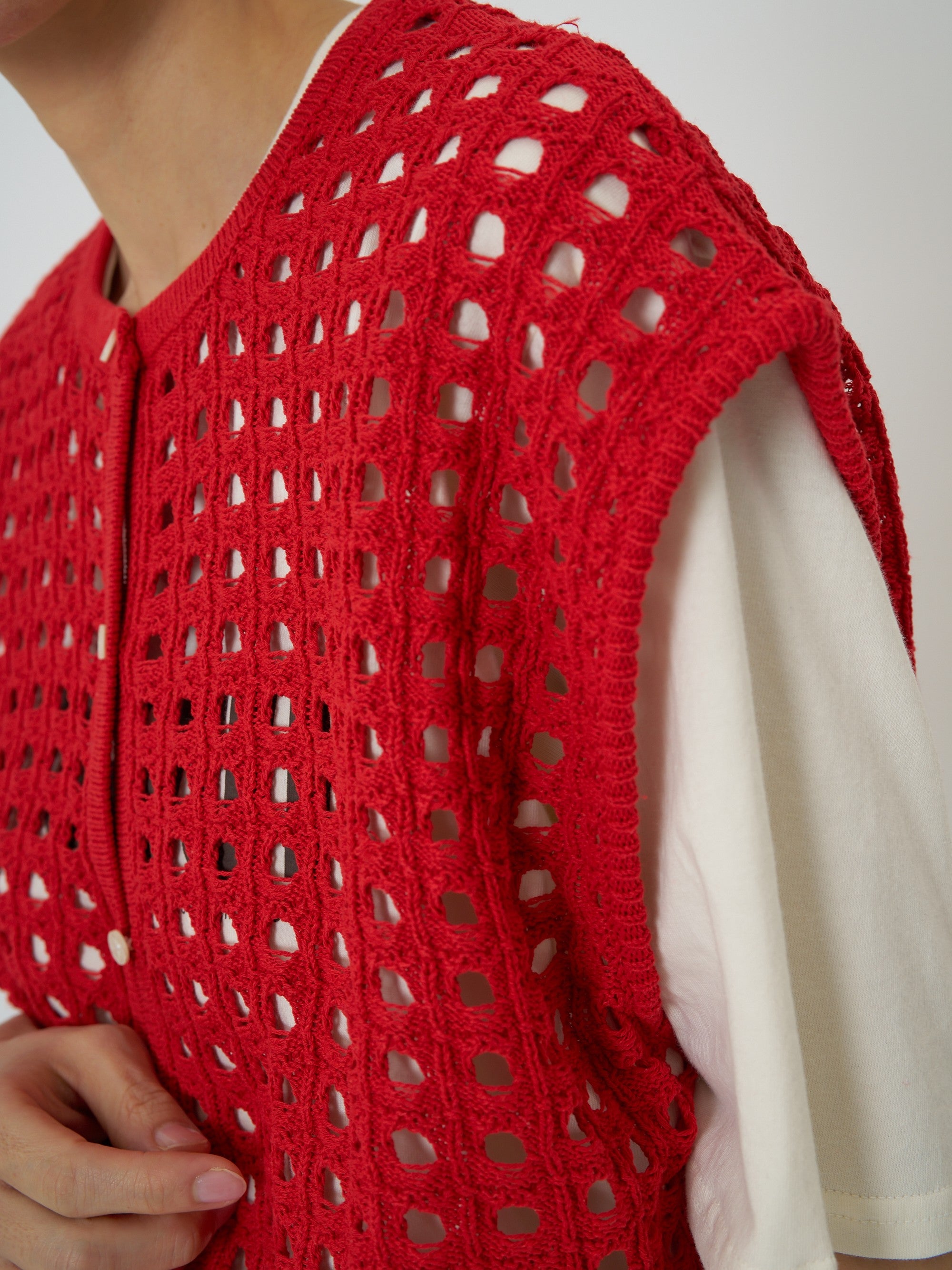 【予約販売】CHIGNON メッシュボックスニットベスト 9561-098DP