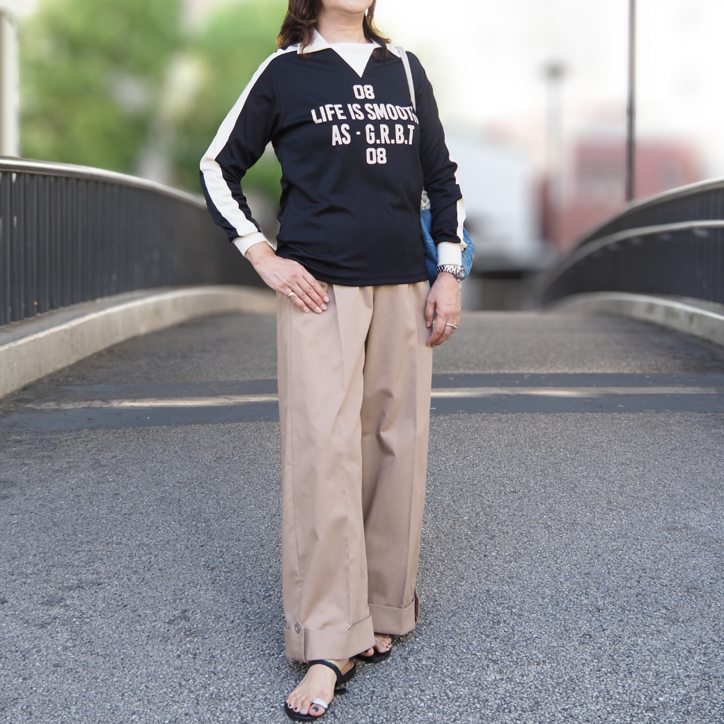 GREEN BUTTER LETTERING JERSEY COLLAR TEE〔50%OFF〕