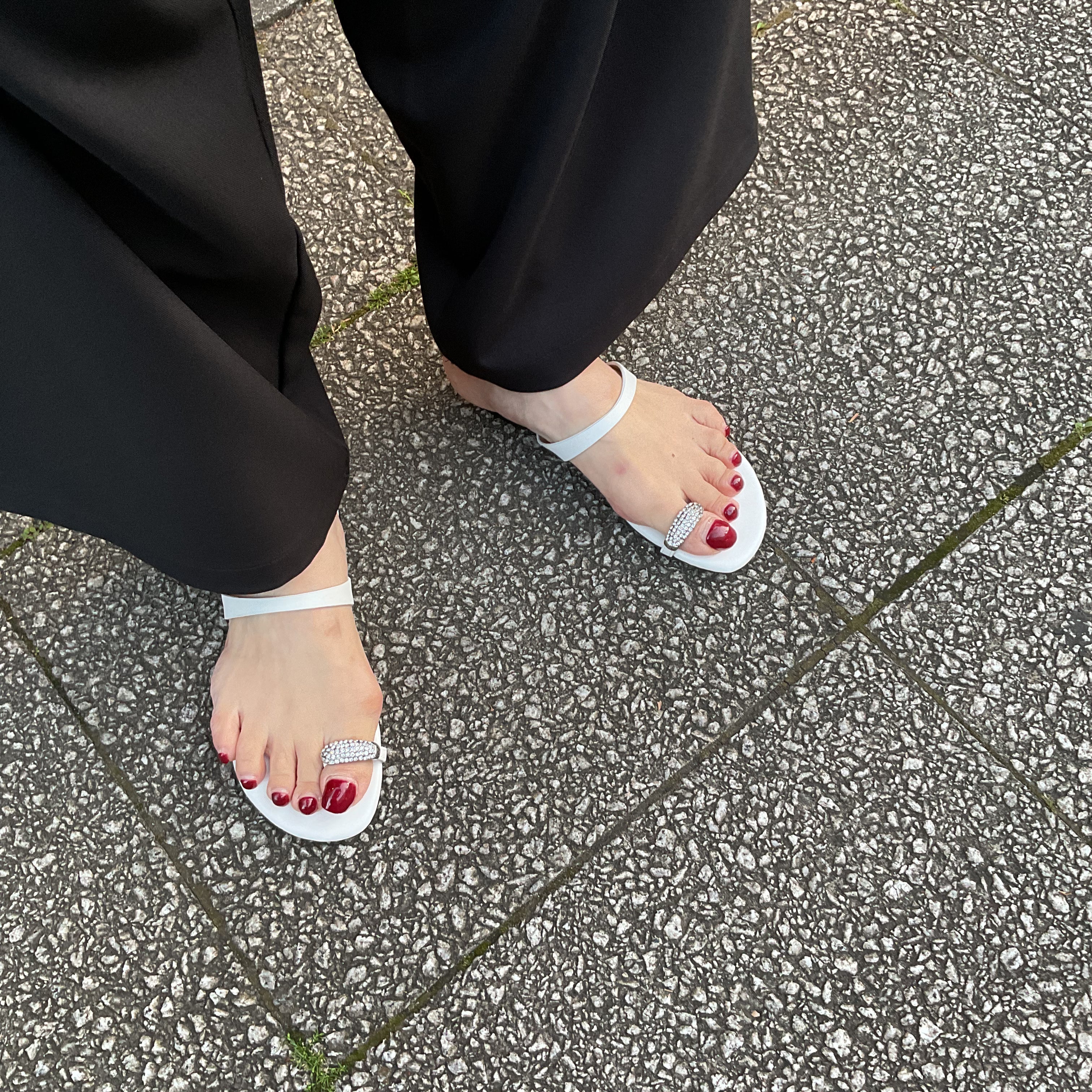 SWARO Bijou sandals〔50%OFF〕
