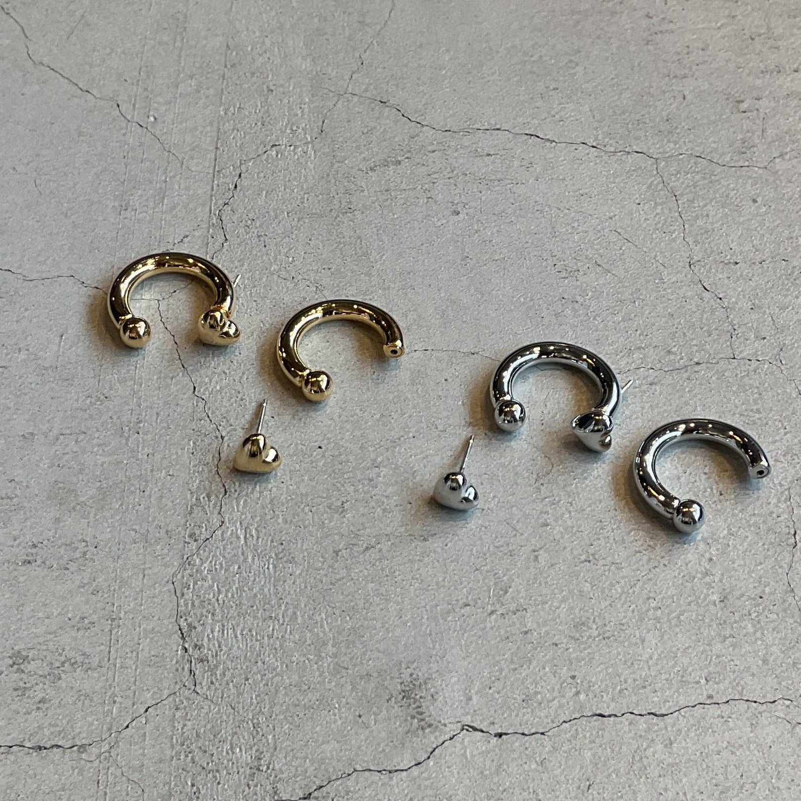 ハートフープピアス