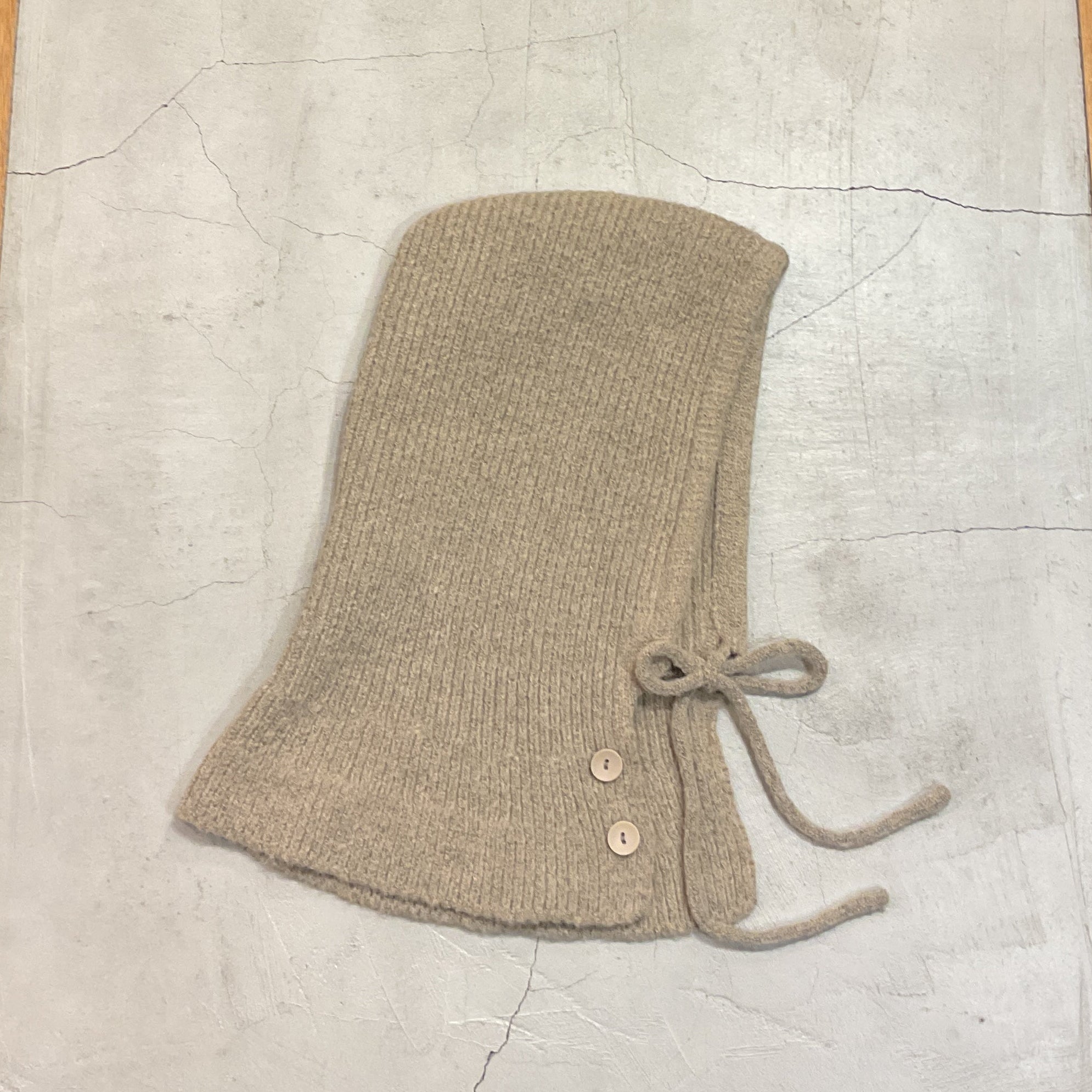 リブ編みニットバラクラバ