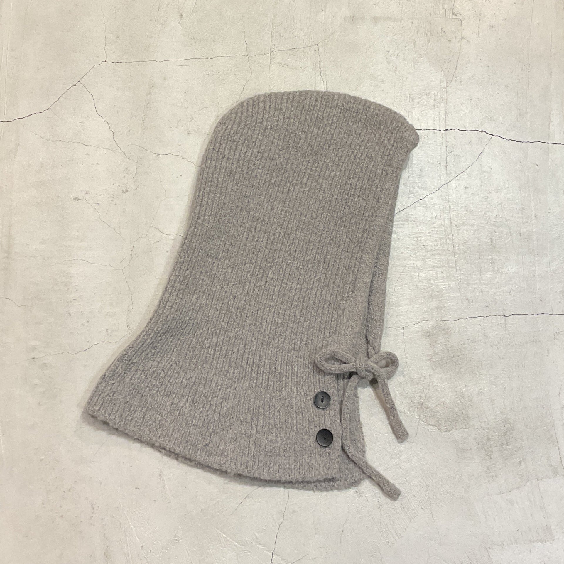 リブ編みニットバラクラバ