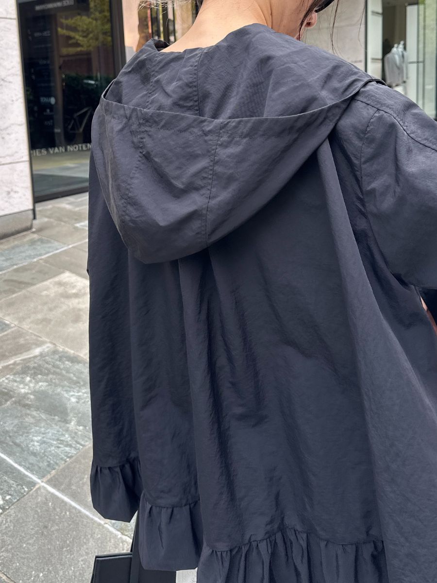 【予約販売】Mewl フリルマウンテンパーカー M261-43012