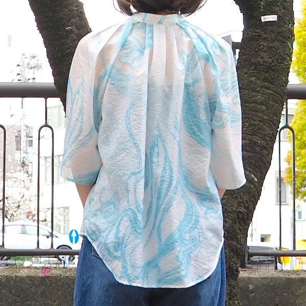 RUMCHE R24S10601 Marble Grace Sheer Blouse