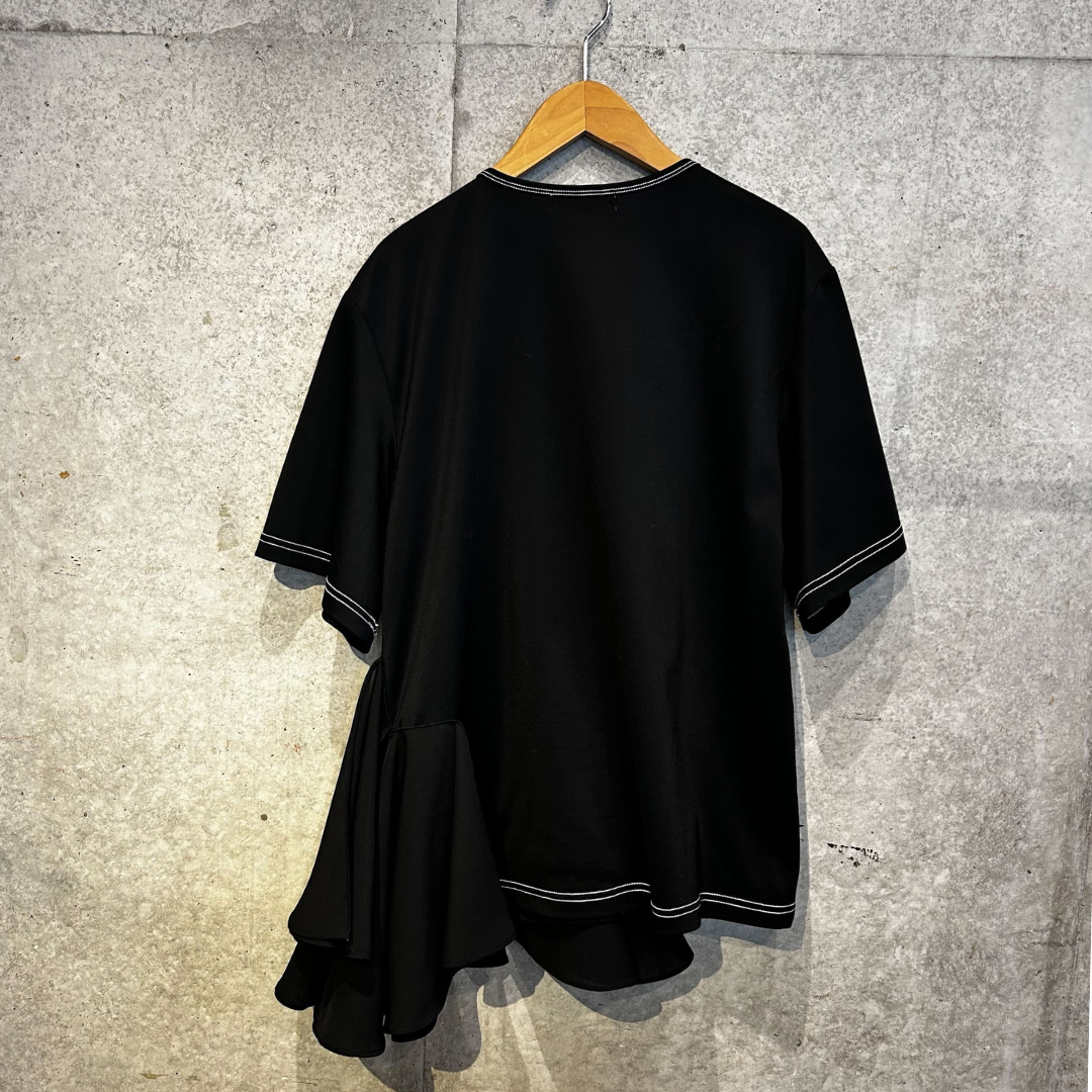 RUMCHE Moon Ruffle Cutsew Tops R25S10608〔40%OFF〕