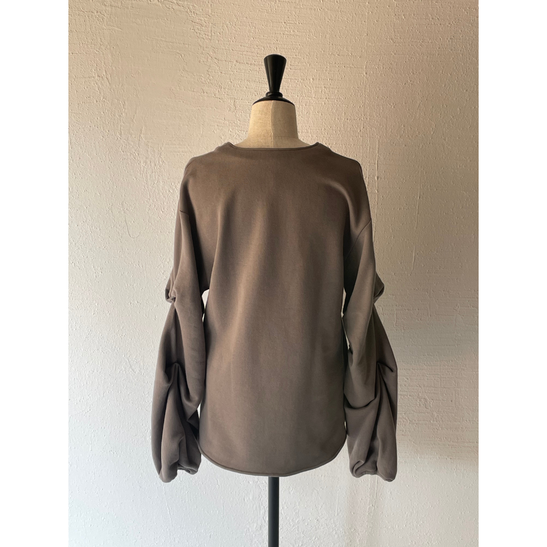 RUMCHE V-neck Sweat Tops R26A10612