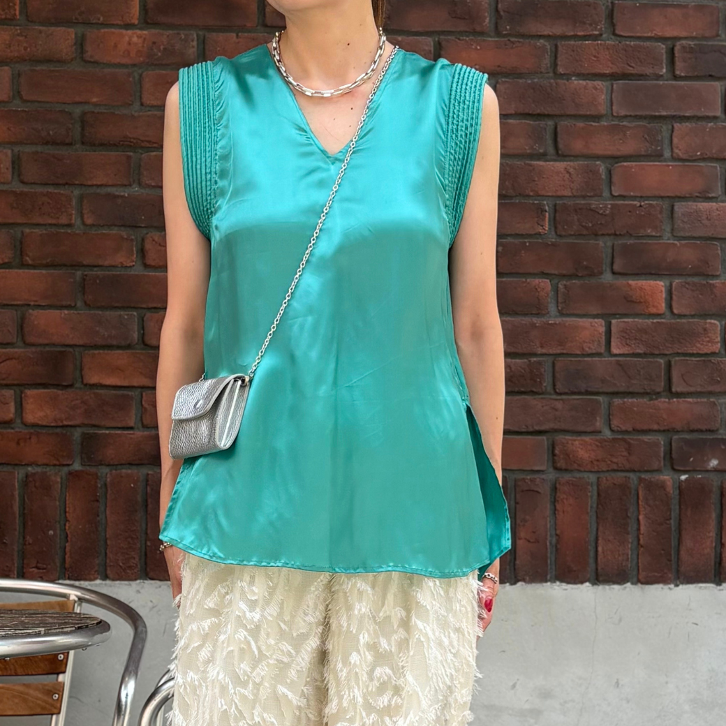 RUMCHE Viscose Sleeveless Tops R26S10603