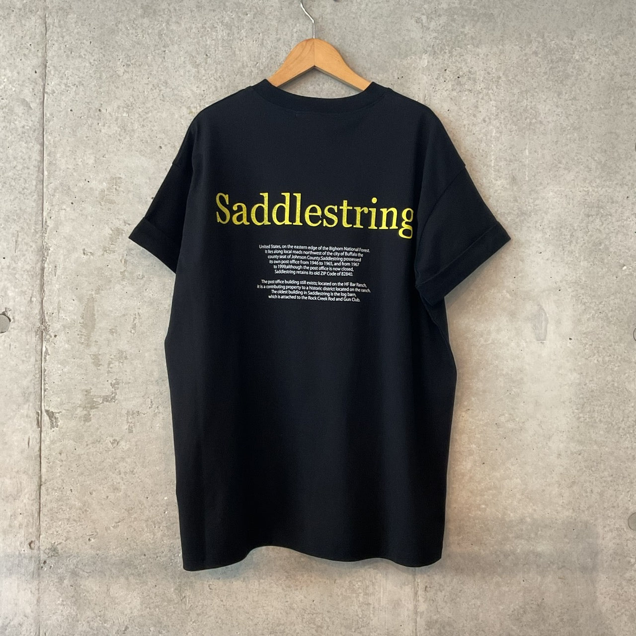 kittle Back print Tshirt