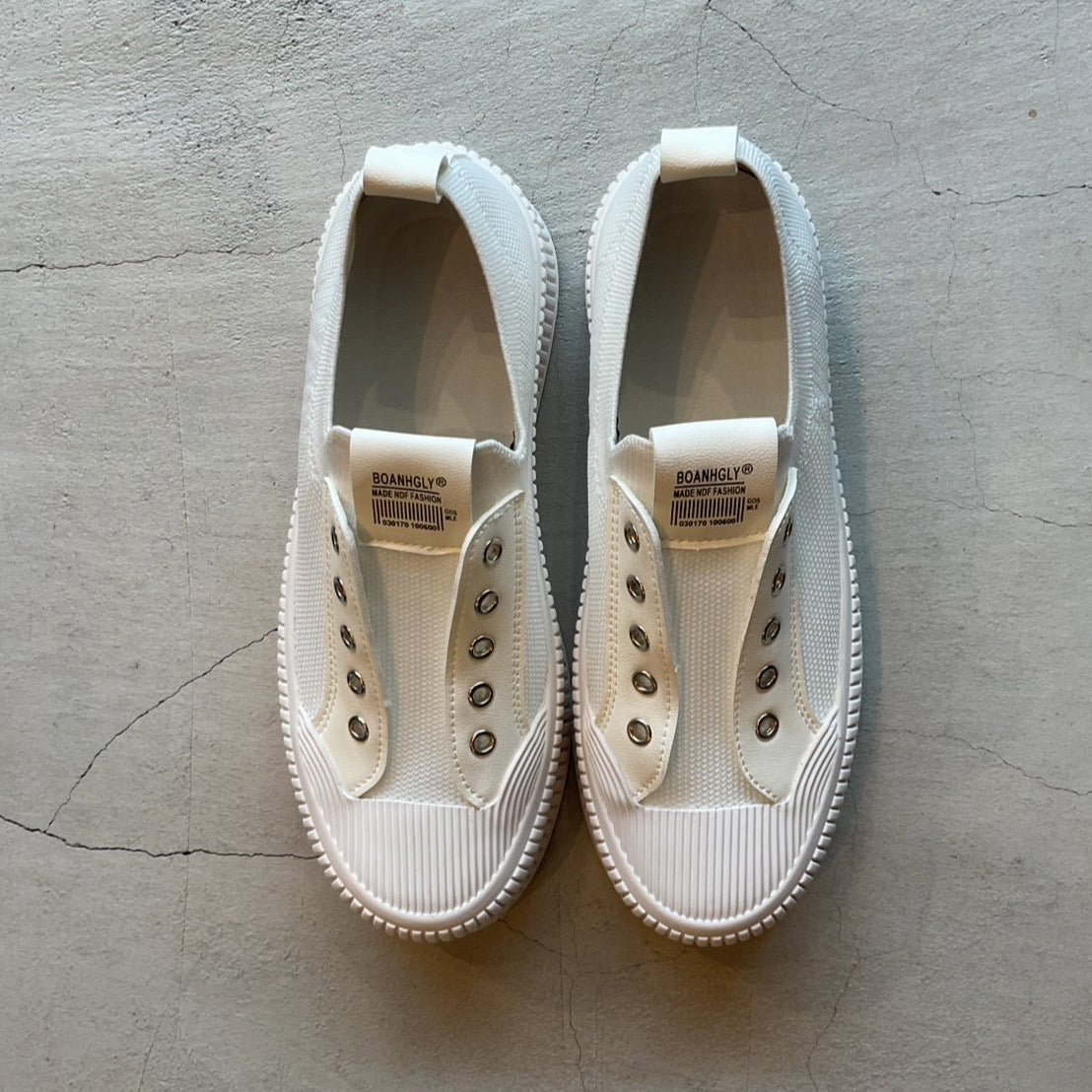 スリッポンスニーカー