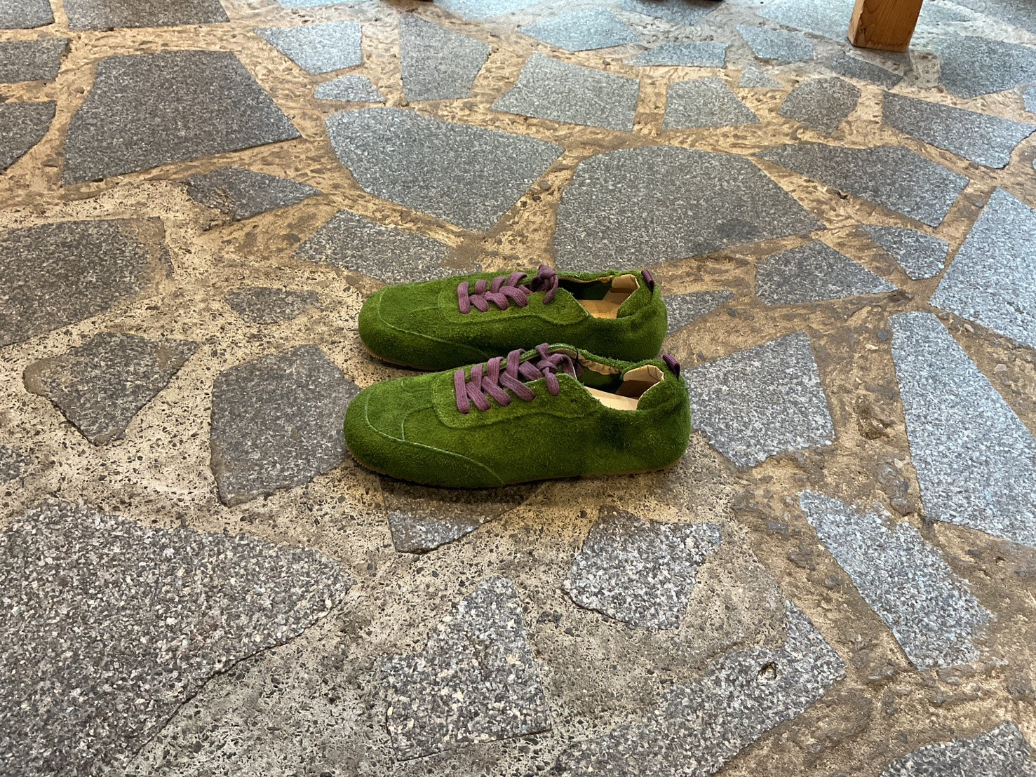 PAKU スウェードスニーカー WSAT25006