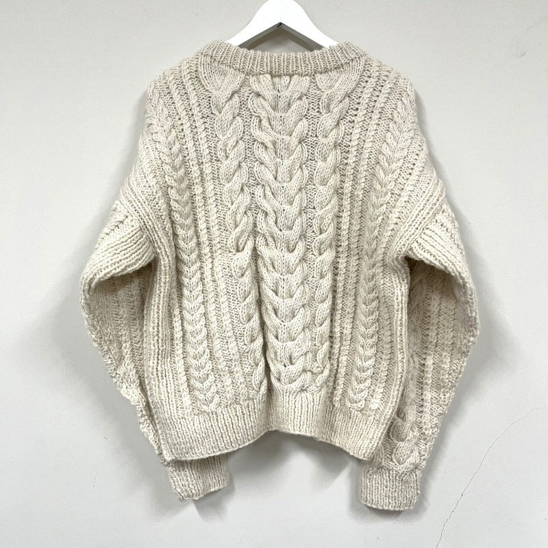 iocus ケーブルハンドニットトップス〔50%OFF〕