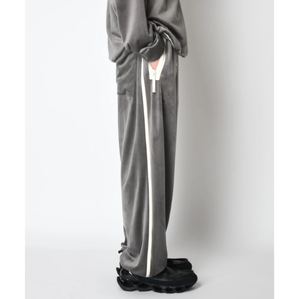 SUPERTHANKS Velour barrel leg line pants CS02