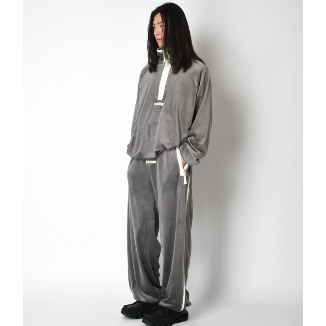 SUPERTHANKS Velour barrel leg line pants CS02
