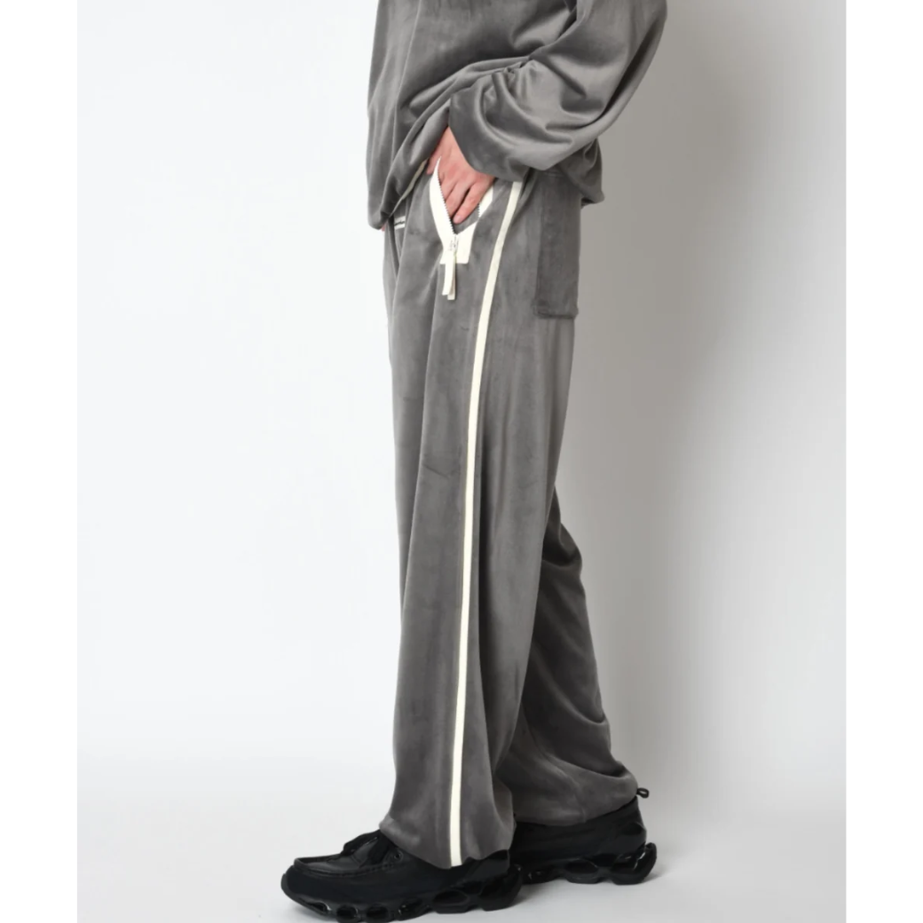 SUPERTHANKS Velour barrel leg line pants CS02