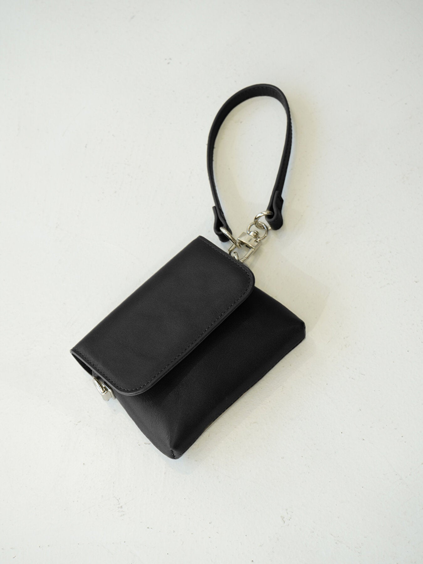 【予約販売】YENN CHAIN BELT POUCH Y252-02057-9