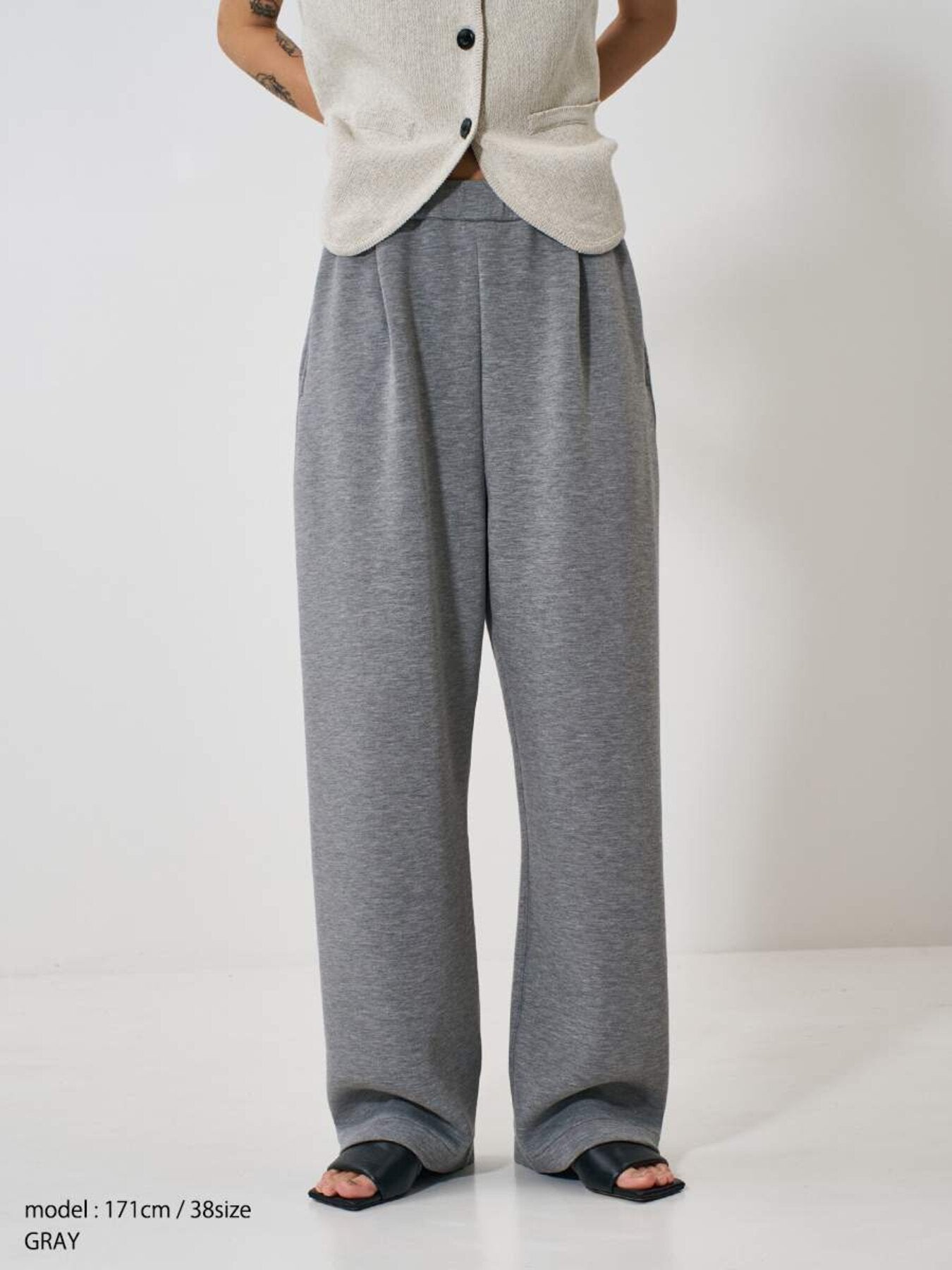 【予約販売】YENN SPONDISH TUCK PT Y264-31136