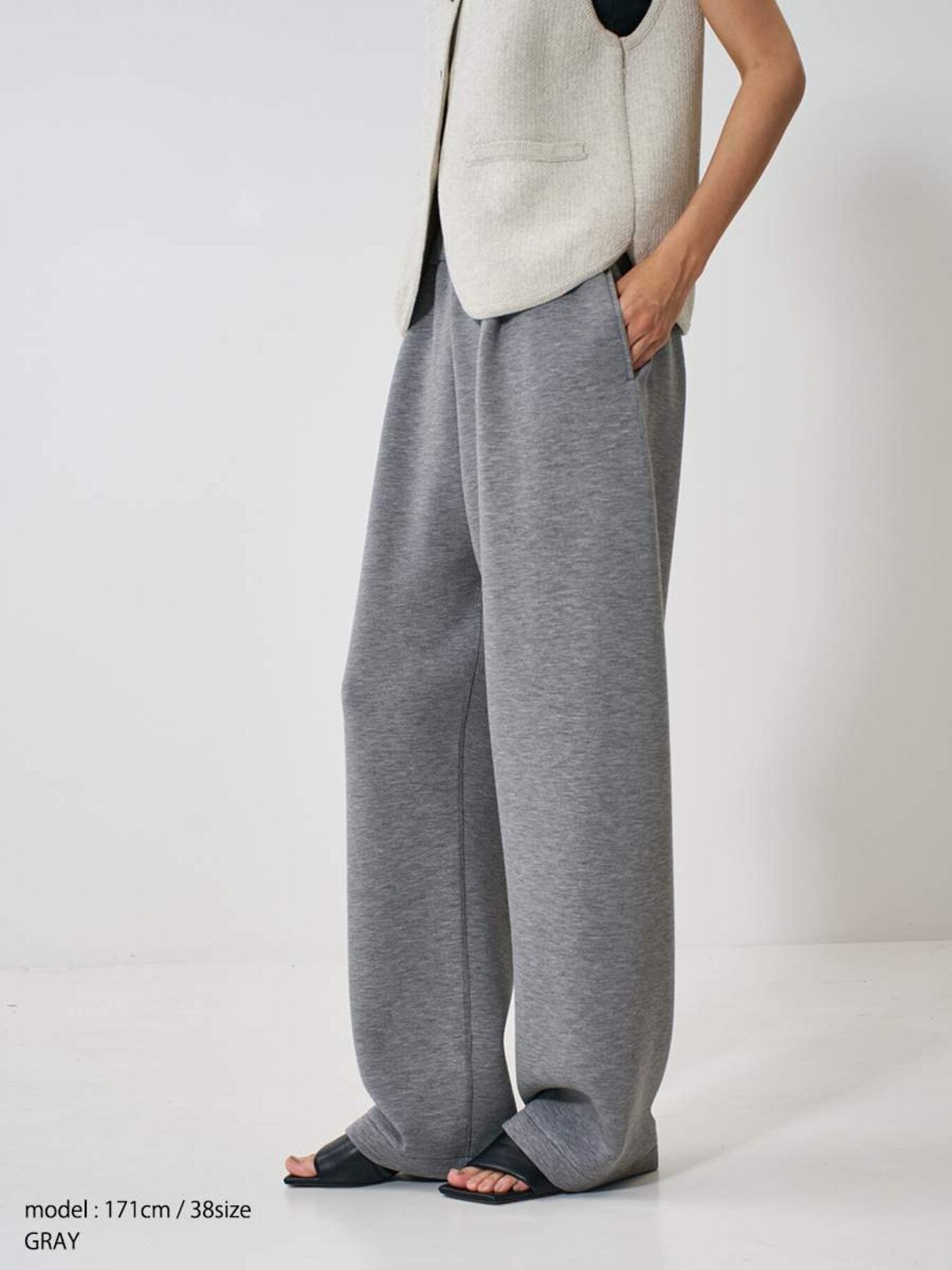 【予約販売】YENN SPONDISH TUCK PT Y264-31136
